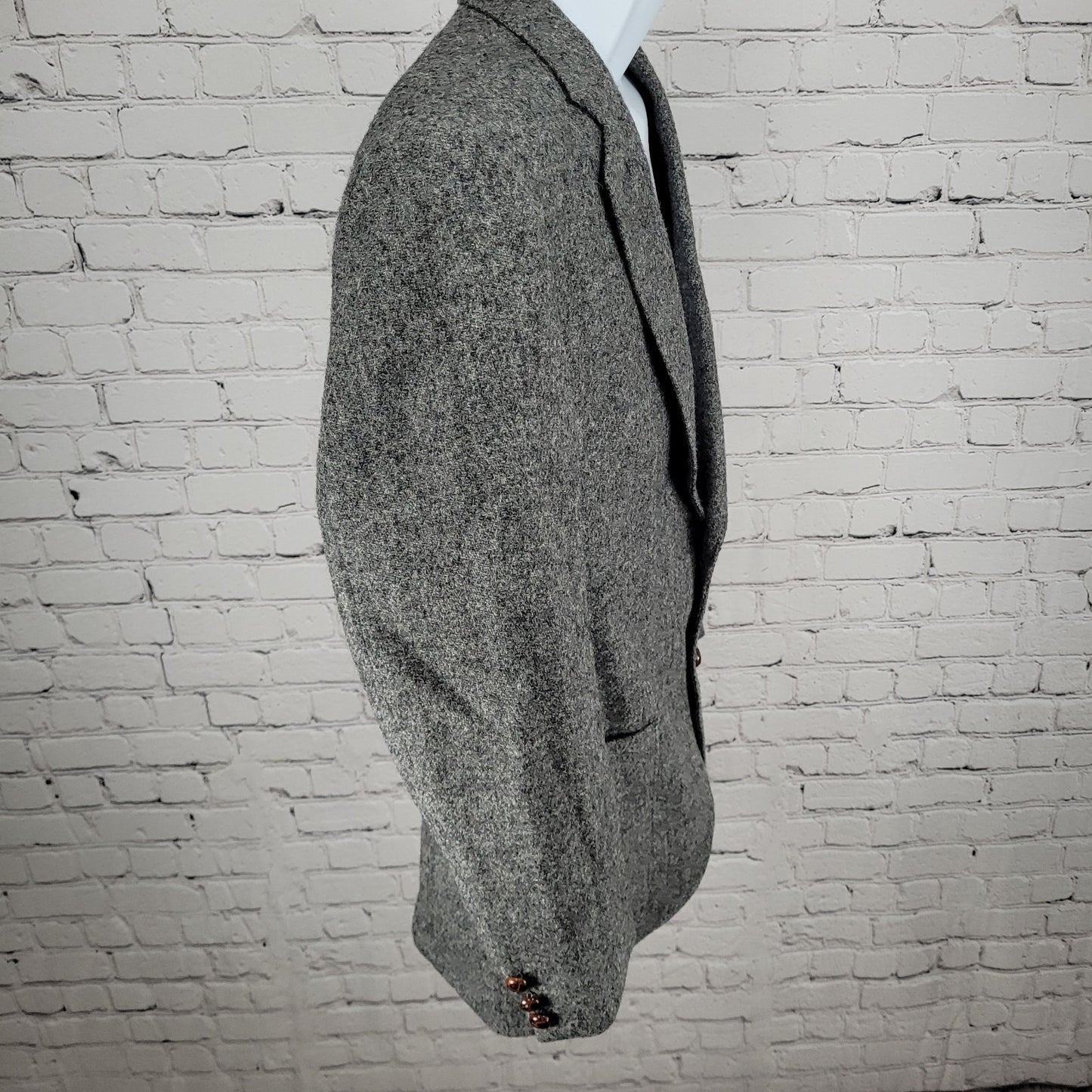 Harris Tweed Grey 100% Wool Handwoven 2 Button Vented Sport Coat Jacket Size 39