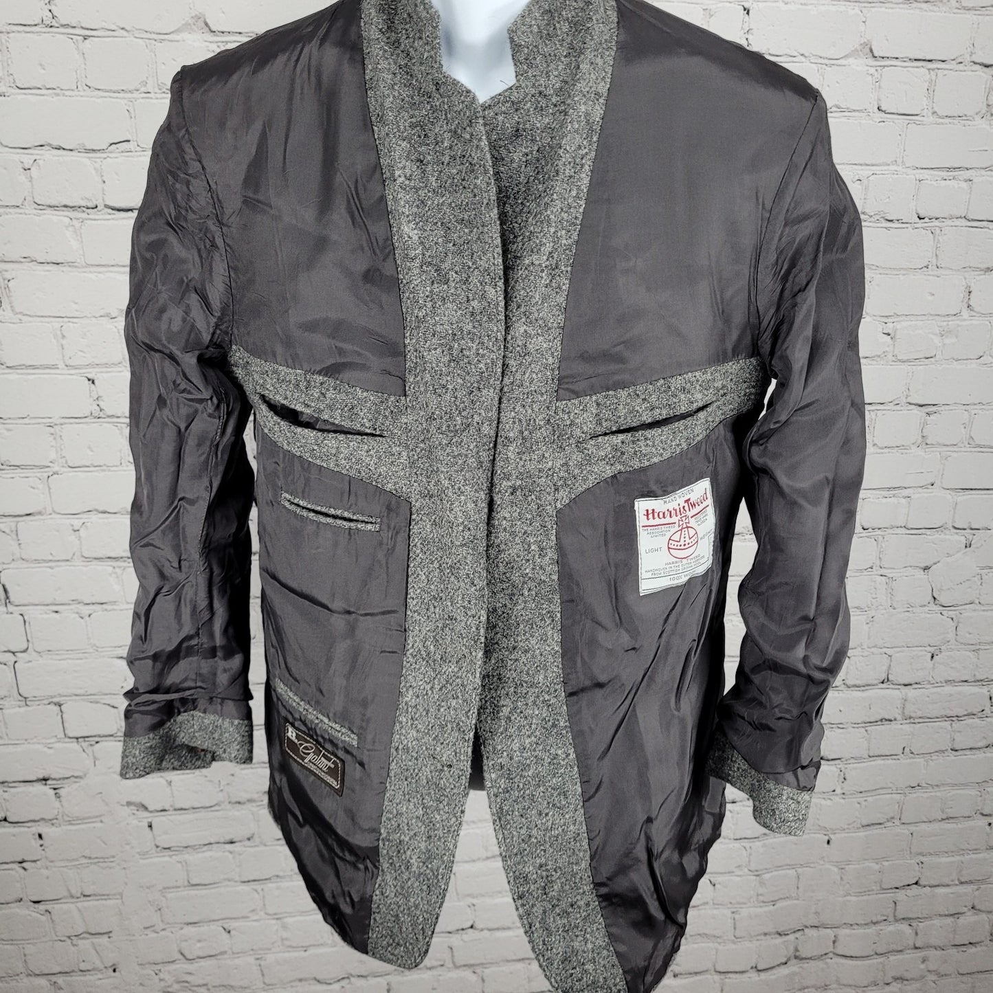 Harris Tweed Grey 100% Wool Handwoven 2 Button Vented Sport Coat Jacket Size 39