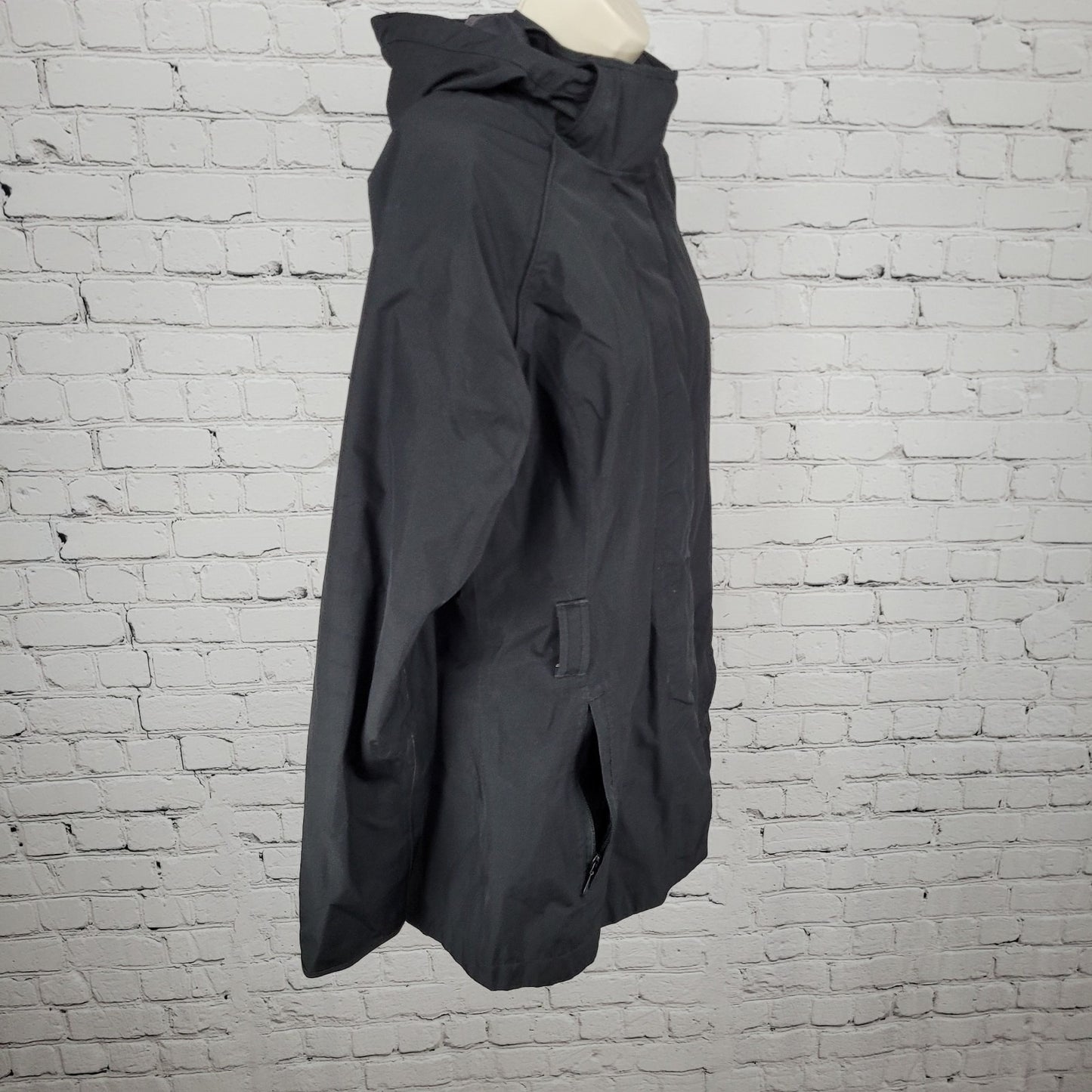The North Face Black Hooded Full Zip Lightweight Jacket Size Medium M