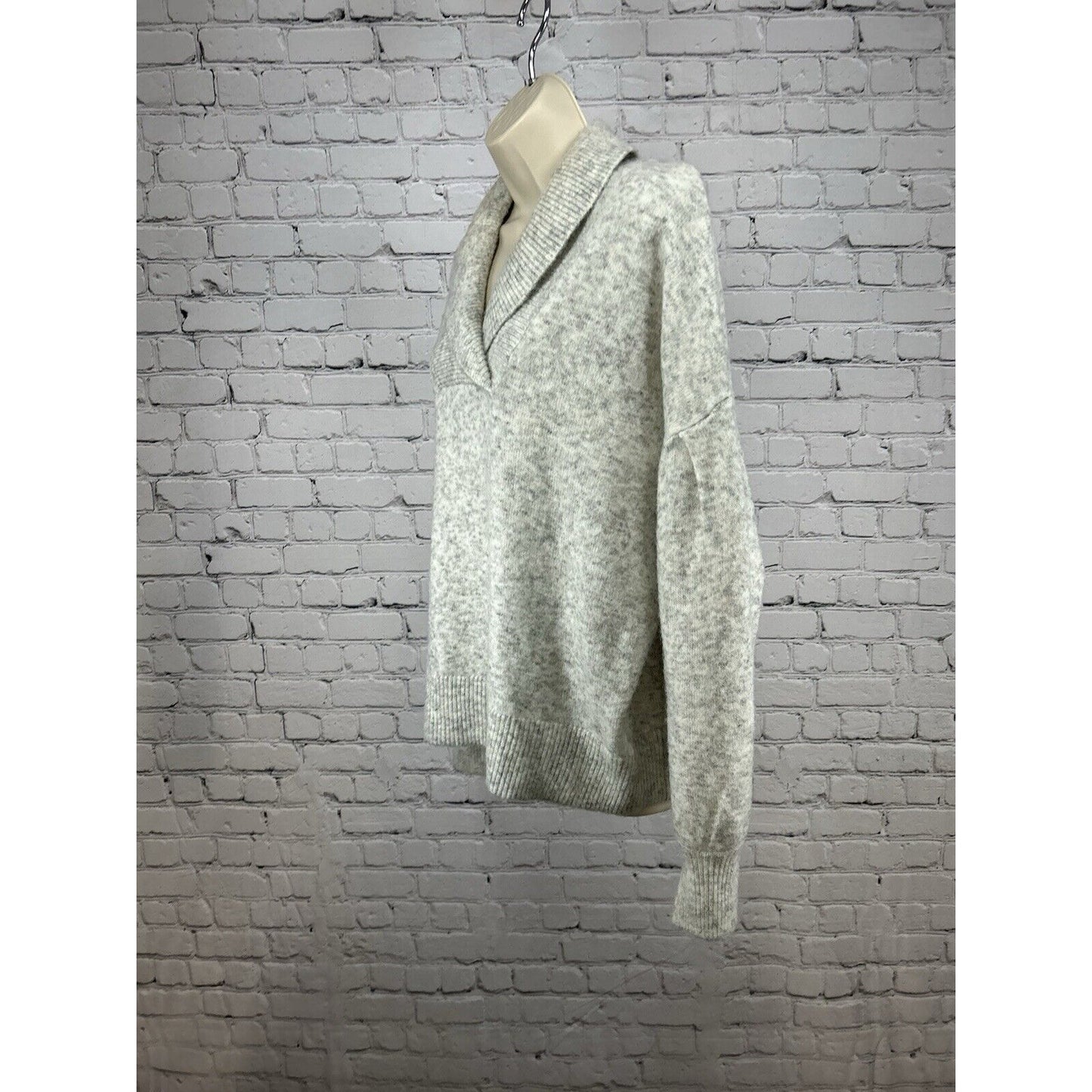 Madewell Light Gray V Neck Pullover Drop Shoulder Knit Sweater XL
