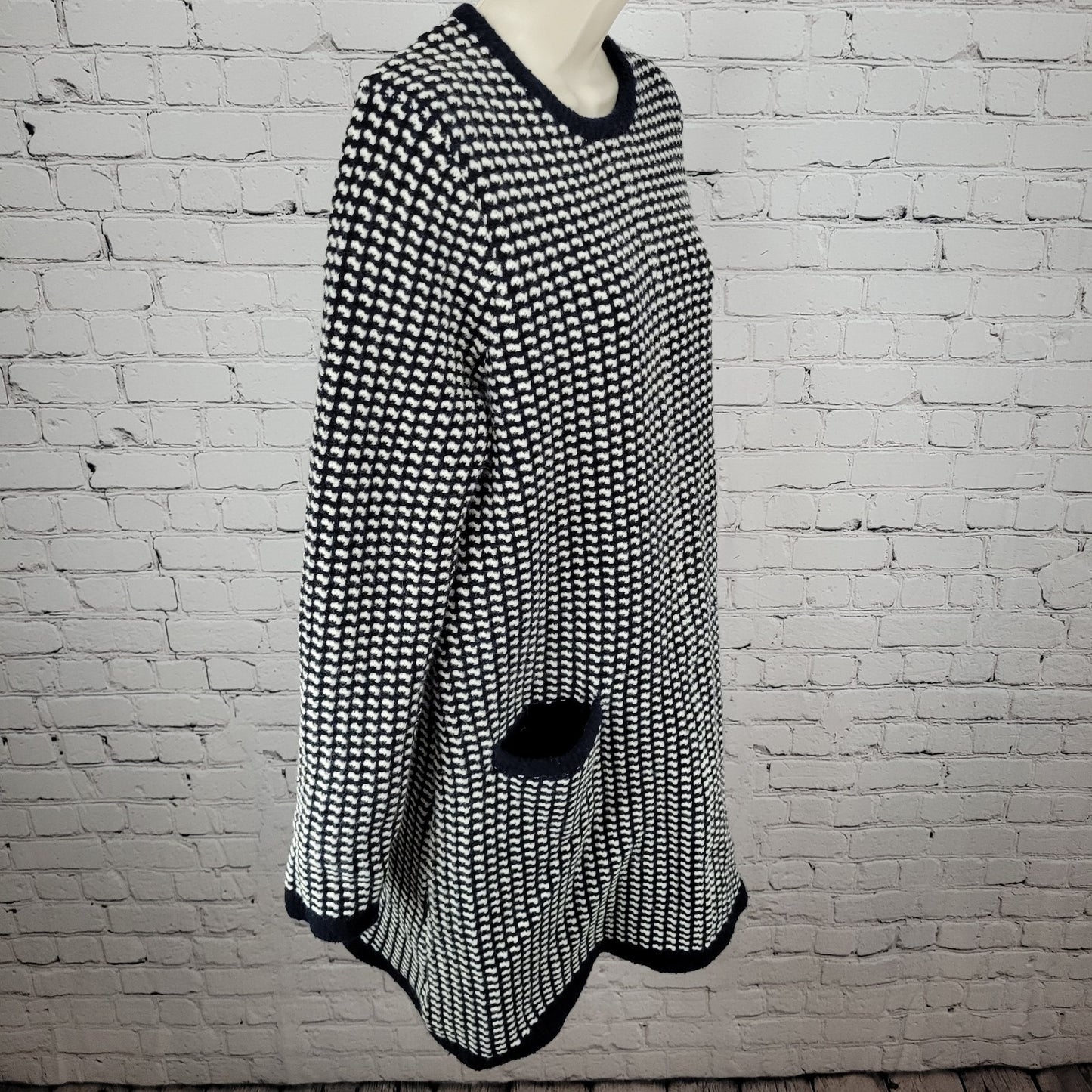 Boden Ivory & Navy Wool Alpaca Blend Knit Heavyweight Sweater Dress Size 10R