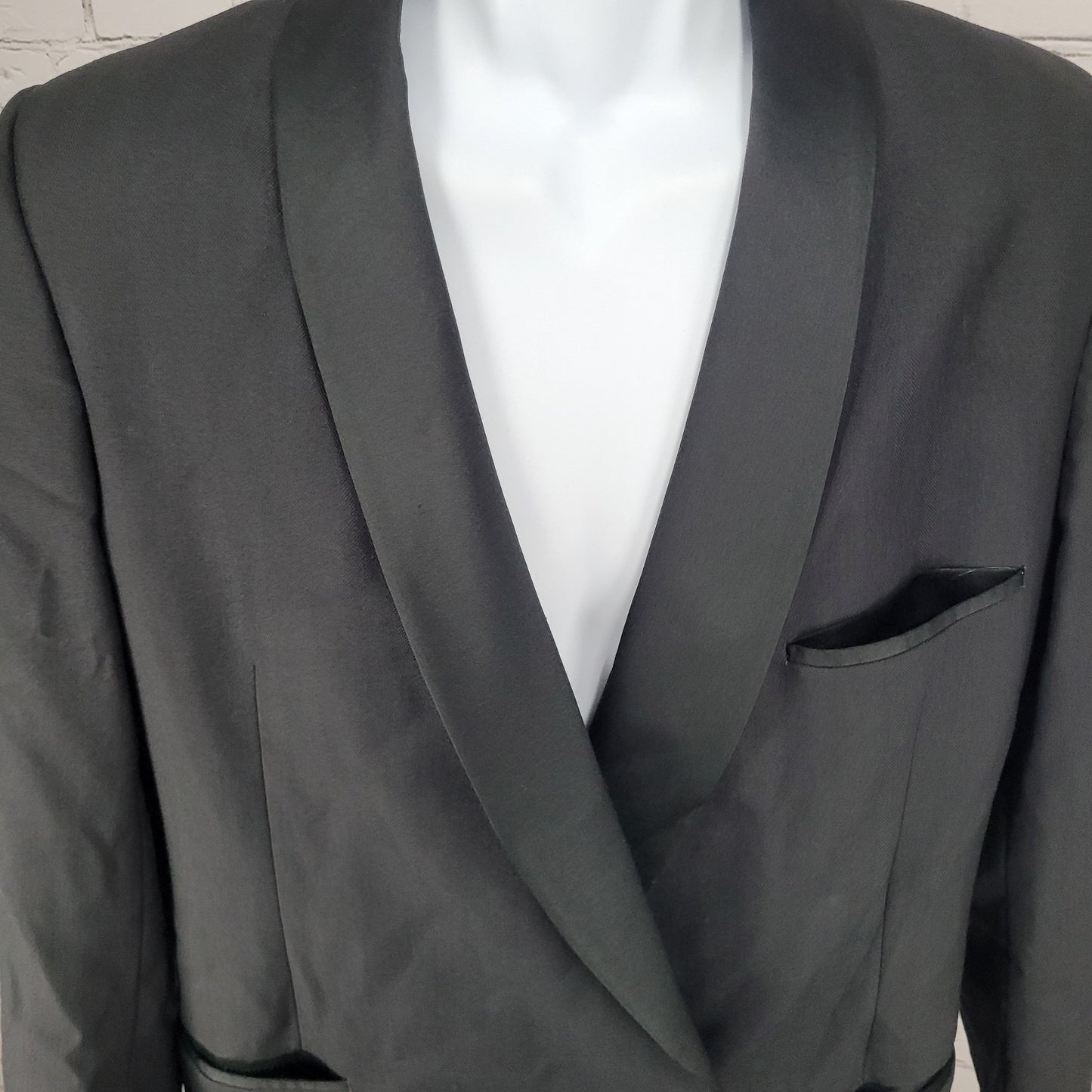 VTG Portfolio Perry Ellis Wool Double Breasted Tuxedo Jacket USA Made Size 40S