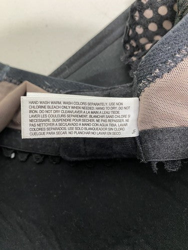 B. Tempt’d Opaque Black Full Coverage Unwired Back Close Bra 38D