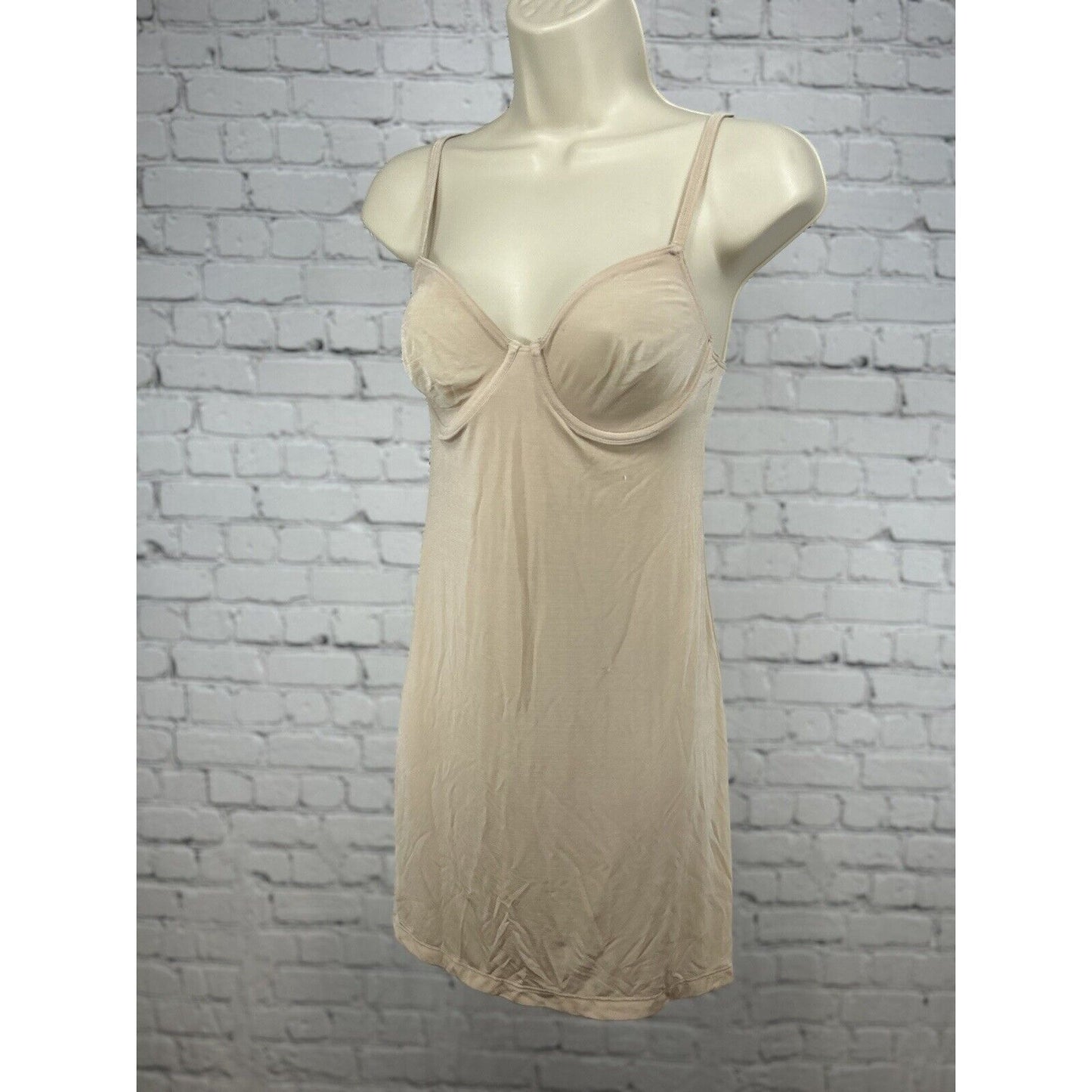 Calvin Klein Nude Adjustable Spaghetti Strap Unlined Demi Cup Midi Slip 34C