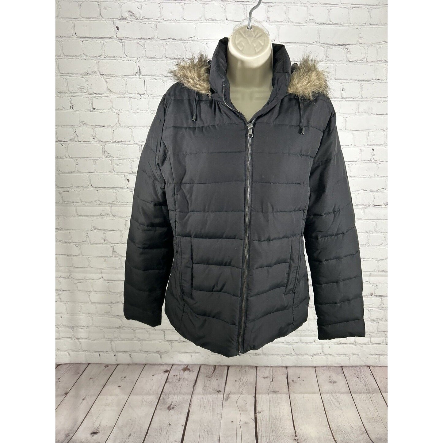 Banana Republic Black Full Zip Snap Off Fur Lined Hood Women’s Puffer Jacket M
