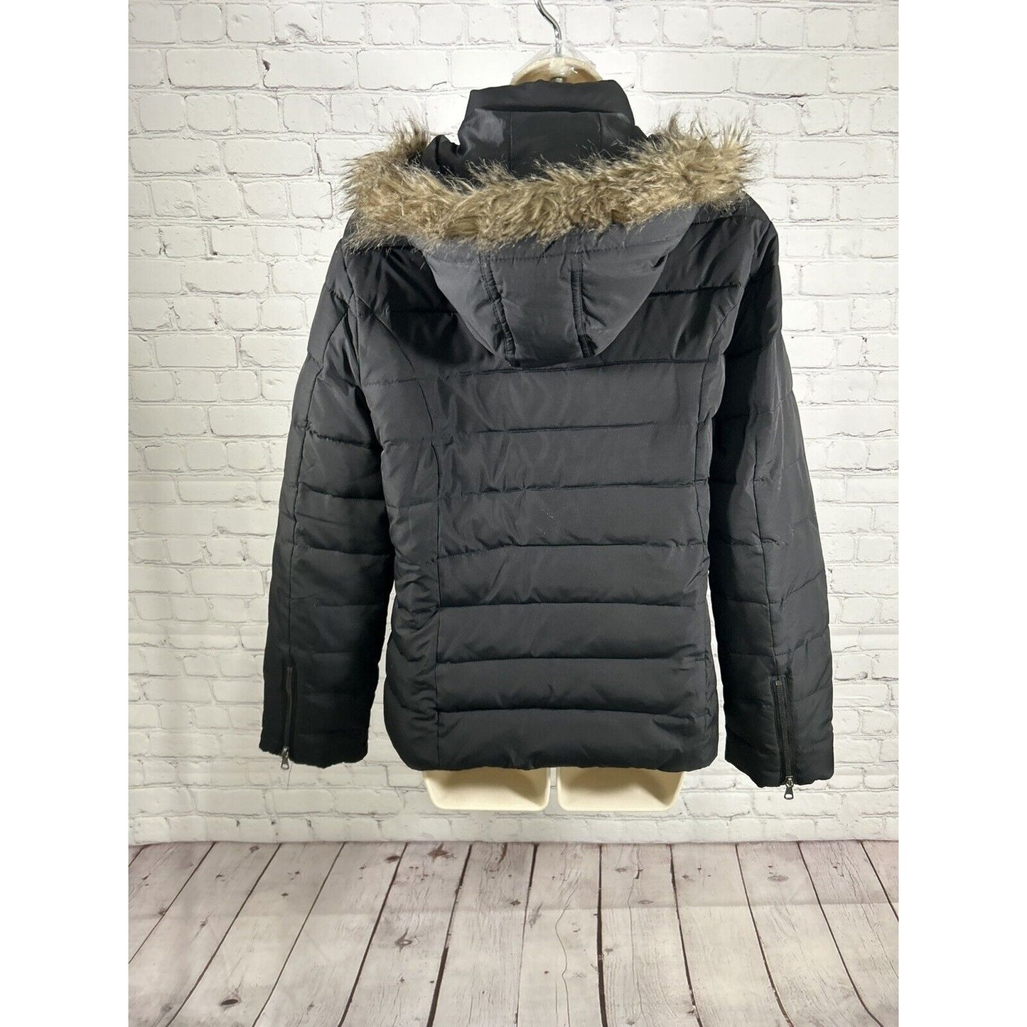 Banana Republic Black Full Zip Snap Off Fur Lined Hood Women’s Puffer Jacket M