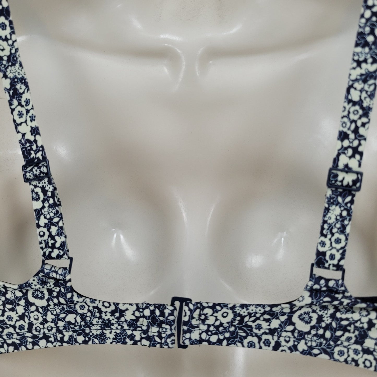 Everlane Blue & Beige Floral ReNew Removable Pads Adjustable Bikini Swimsuit Top