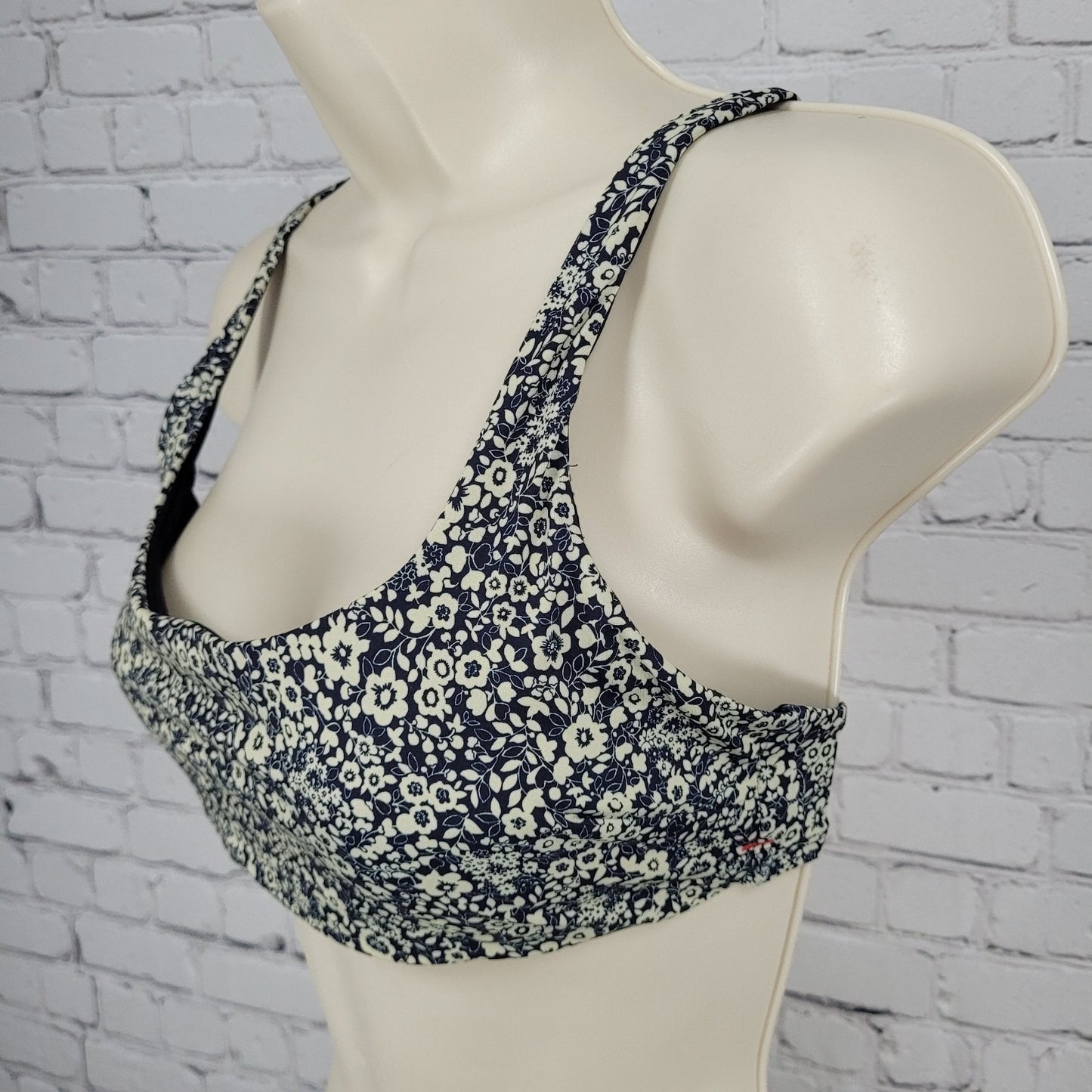 Everlane Blue & Beige Floral ReNew Removable Pads Adjustable Bikini Swimsuit Top