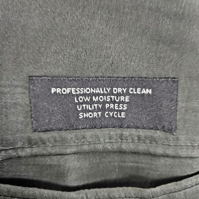 Jos A Bank Black 100% Wool 2 Button Single Vented Notch Blazer Sport Coat 44R