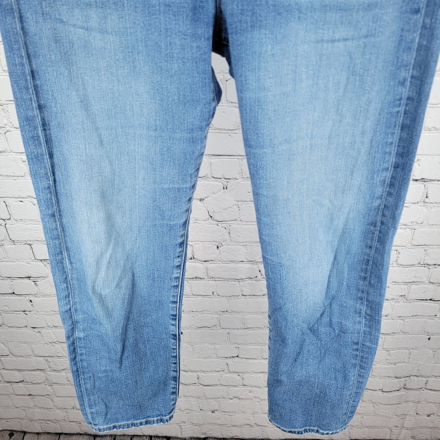 Edwin Blue Denim Elin Crop Straight Mid Rise Jeans USA Made Size 27 (27x25.5)