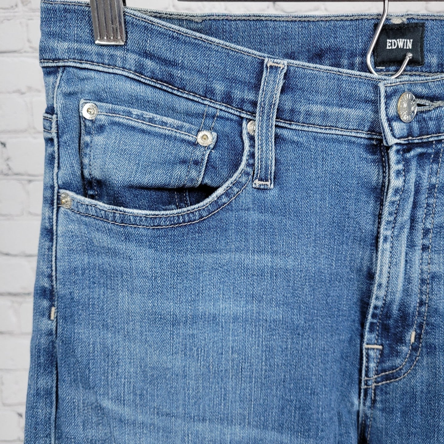Edwin Blue Denim Elin Crop Straight Mid Rise Jeans USA Made Size 27 (27x25.5)