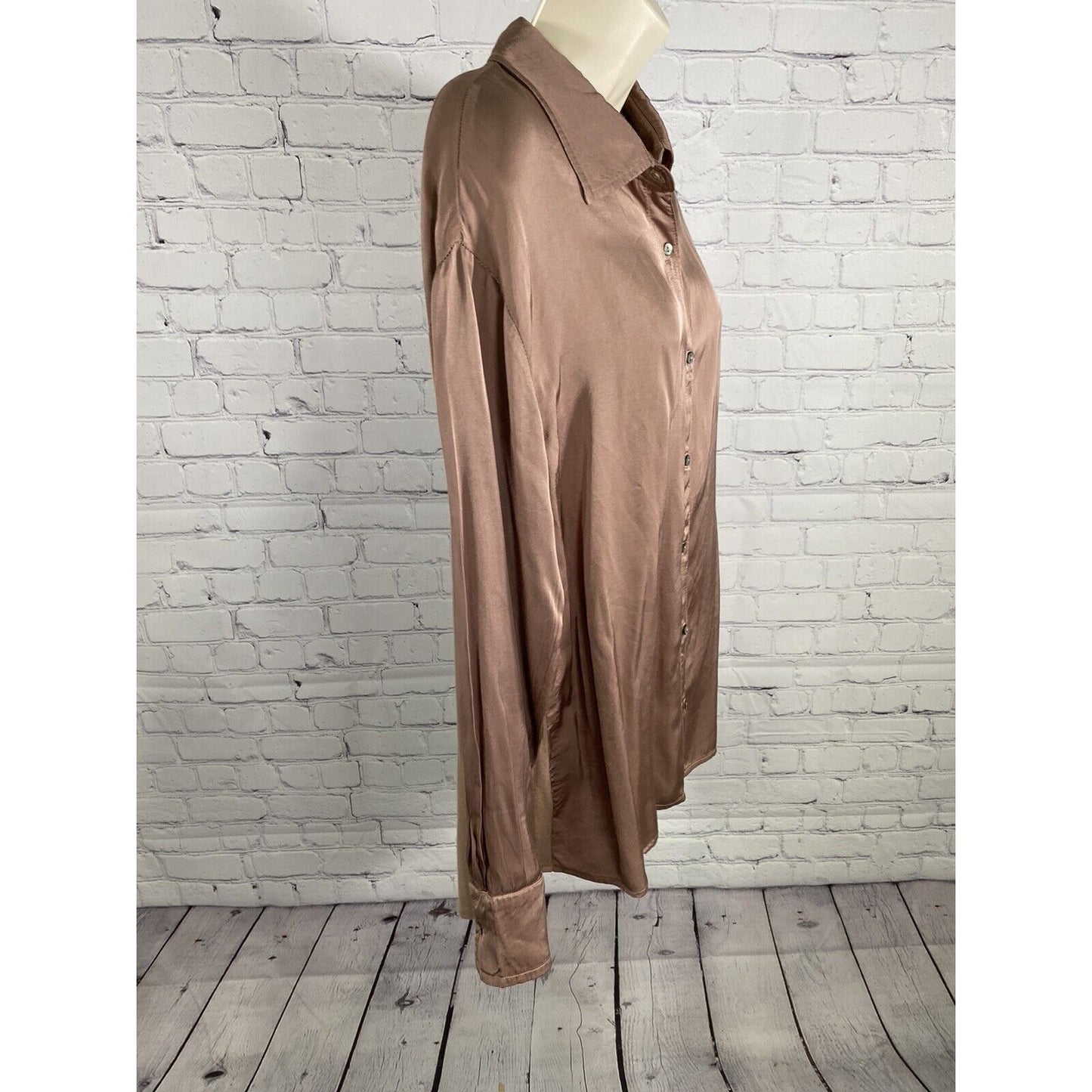 Michael Stars Brown Silky Oyster Shell Button Up Long Sleeve Blouse Womens S