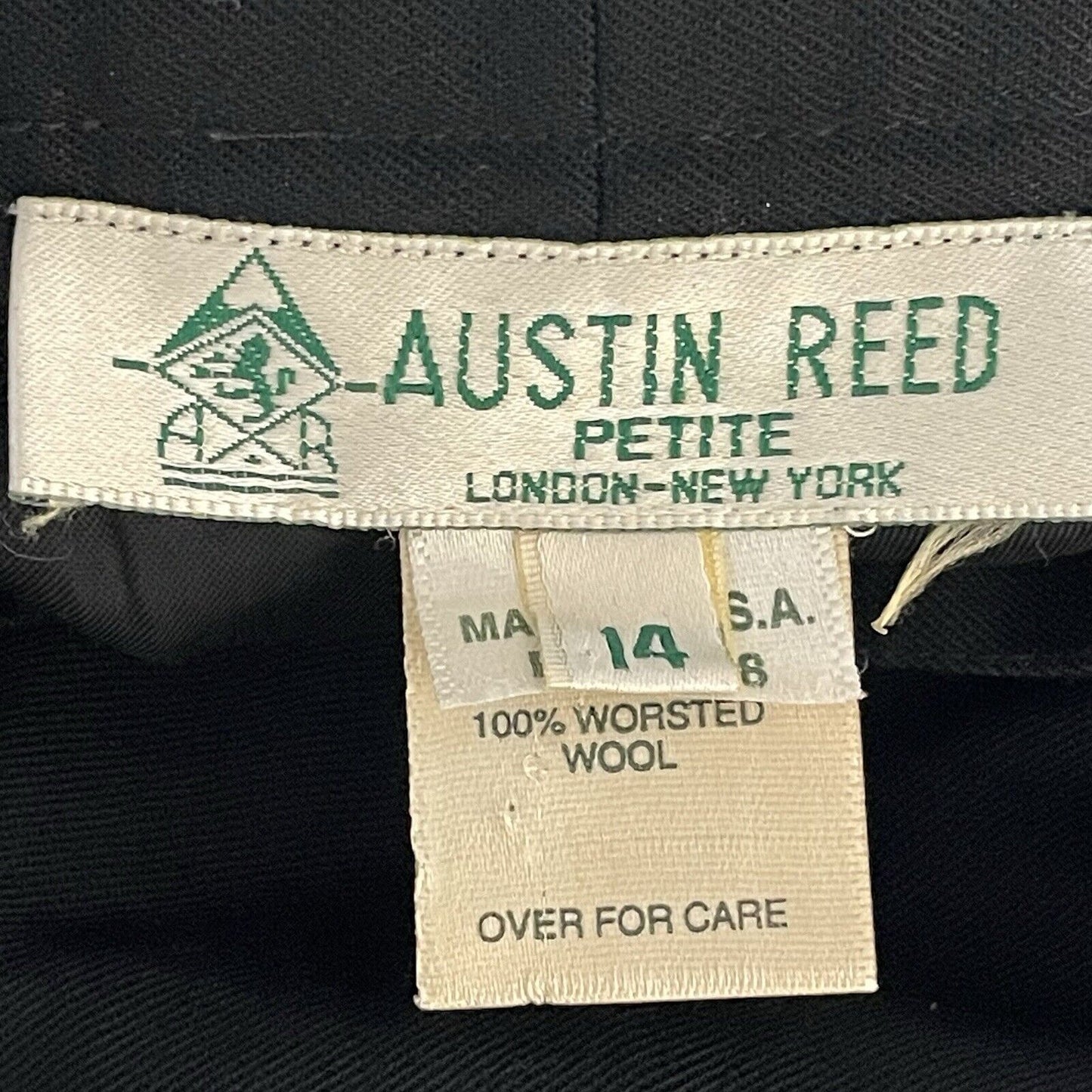 VTG Austin Reed Black Worsted Wool High Rise Trouser Pants Size 14P (30x27.5)