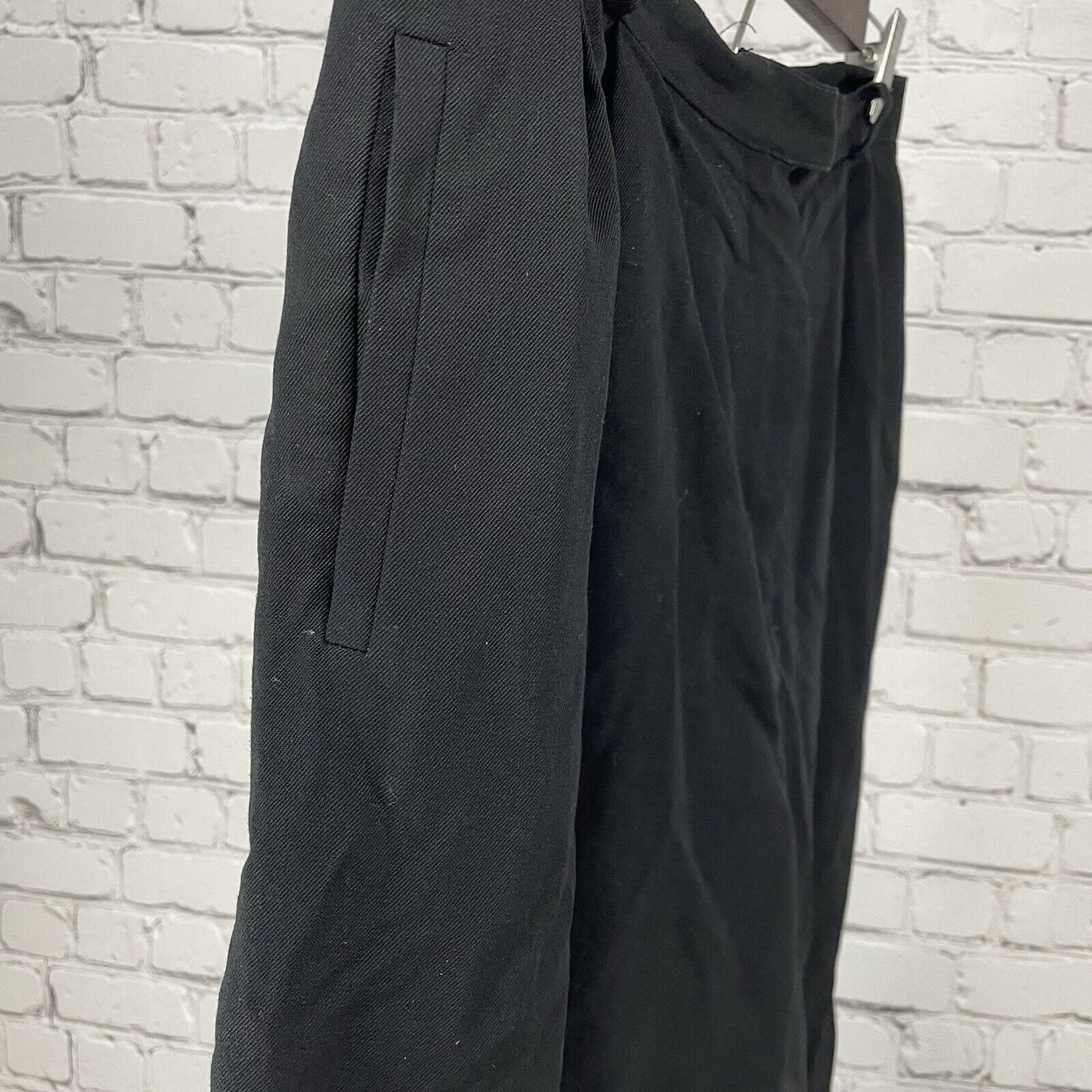 VTG Austin Reed Black Worsted Wool High Rise Trouser Pants Size 14P (30x27.5)