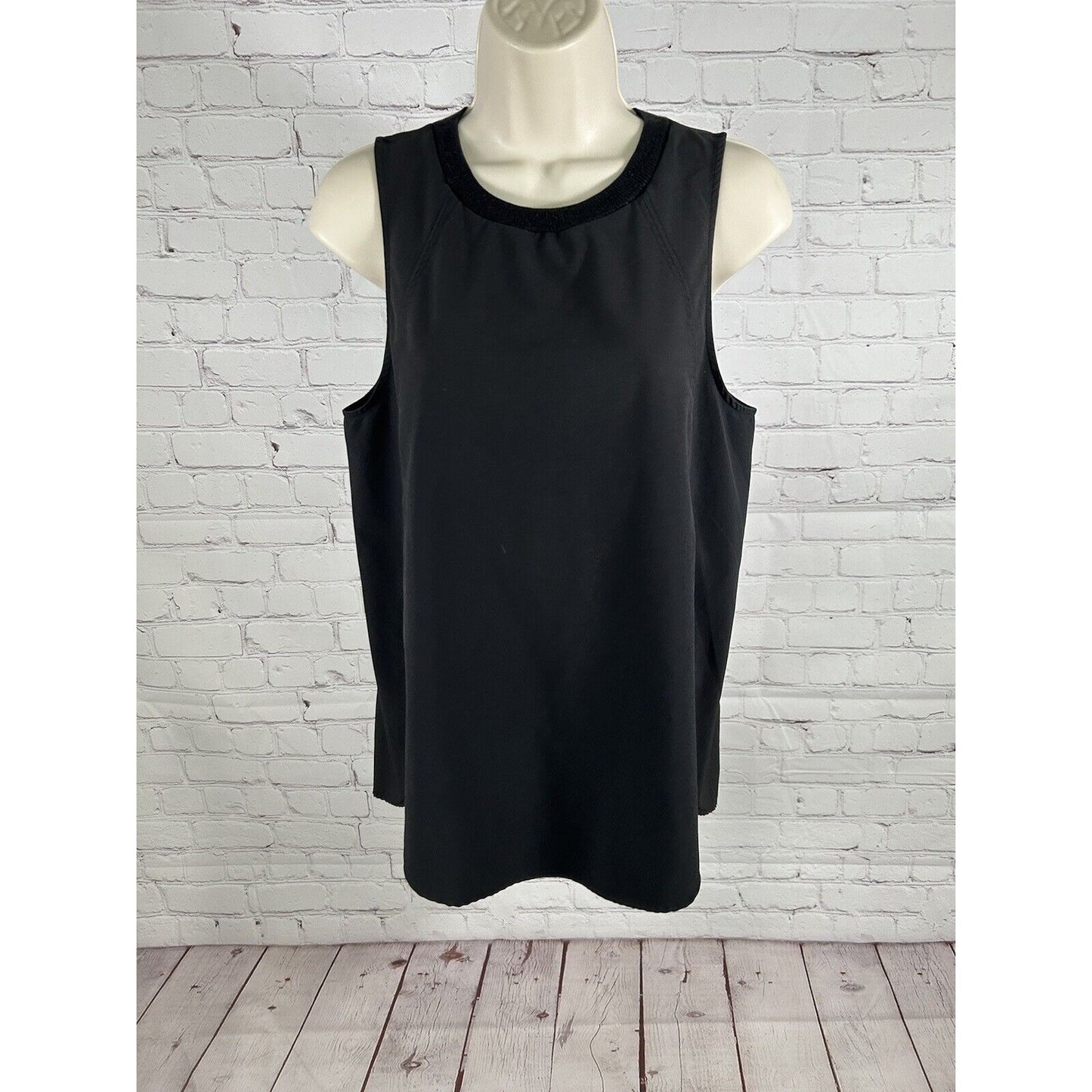Athleta Solid Black Athletic Workout Sleeveless Lightweight Tank Top Women’s S