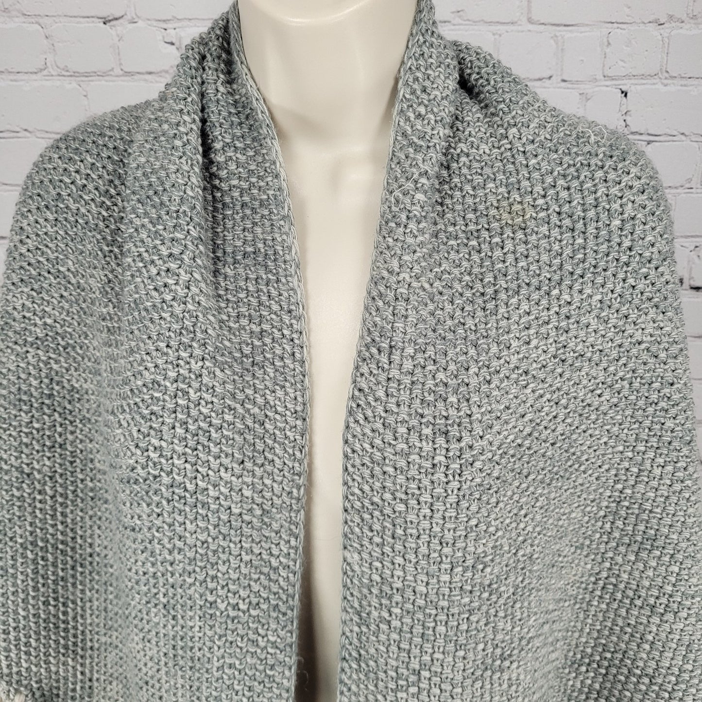 Bickley + Mitchell Grey Wool Blend Chunky Knit Tassle Fringe Boho Shawl Wrap O/S