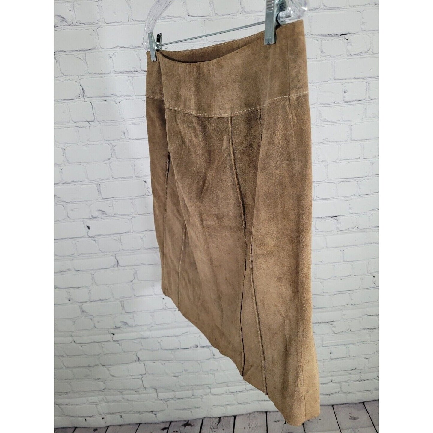 Ann Taylor 100% Leather Tan Suede Short Pencil Lined Pleated Skirt Womens Size 8