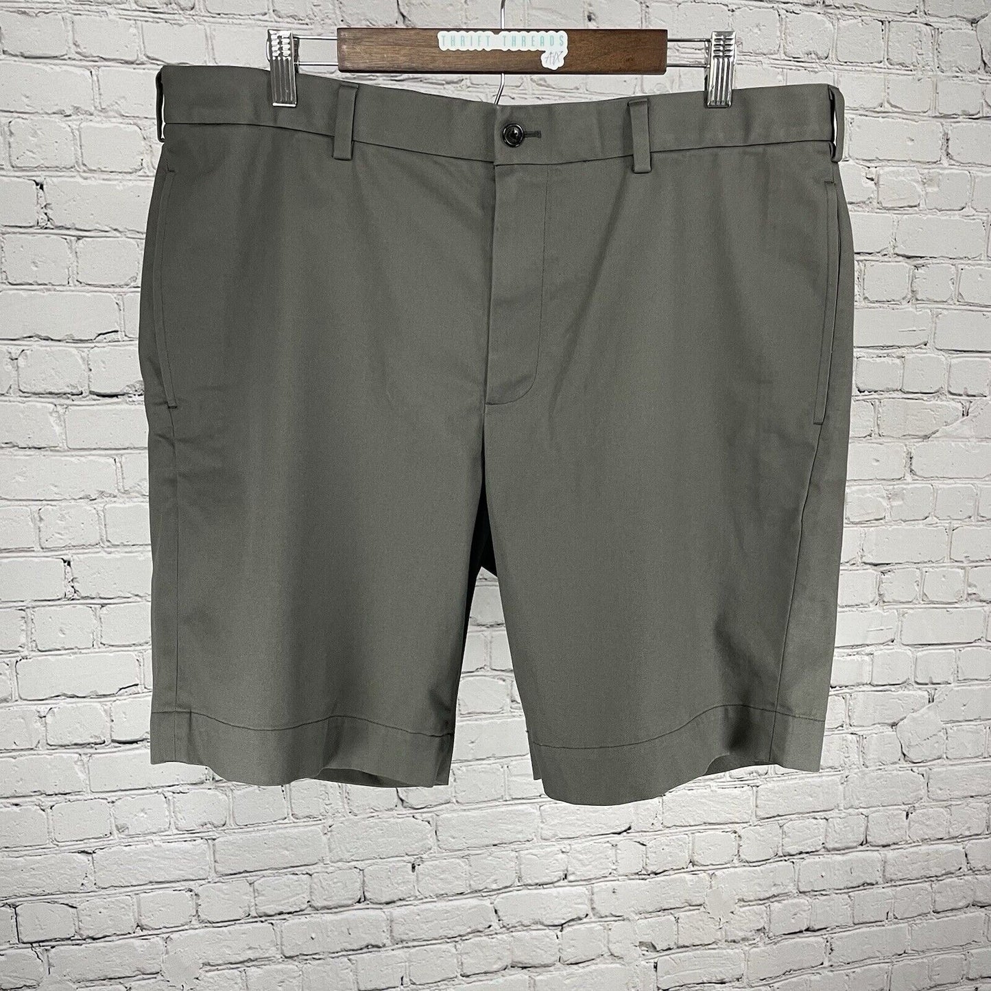 Brooks Brothers Grey Advantage Chino Shorts Stretch Waistband Size 38 (38x9)