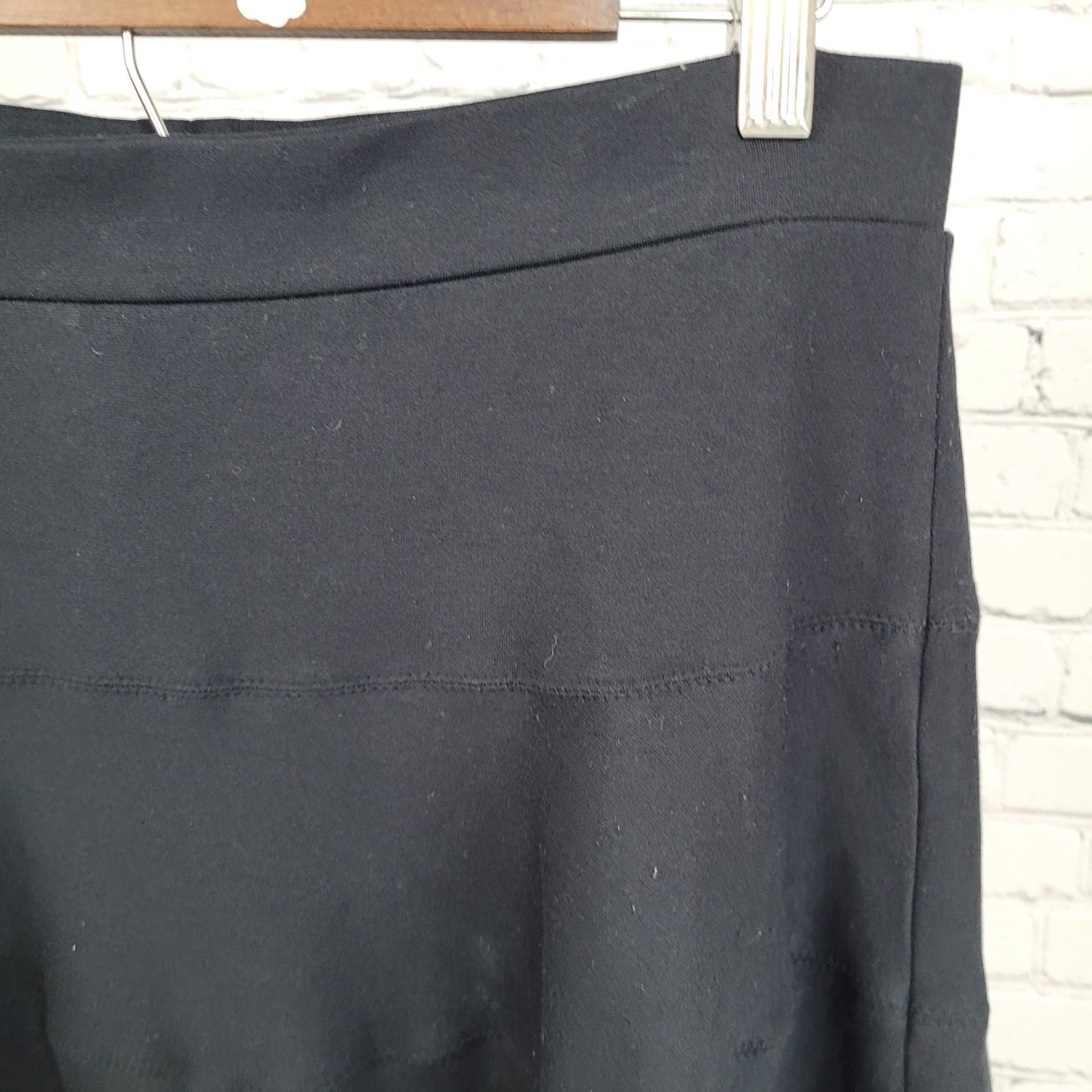 Land's End Black A Line Stretch Knee Length Skirt Size M/P Medium Petite (31x21)