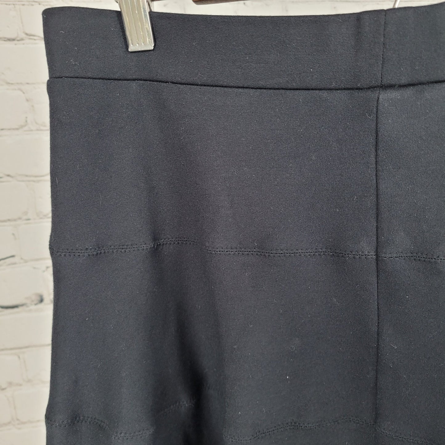 Land's End Black A Line Stretch Knee Length Skirt Size M/P Medium Petite (31x21)