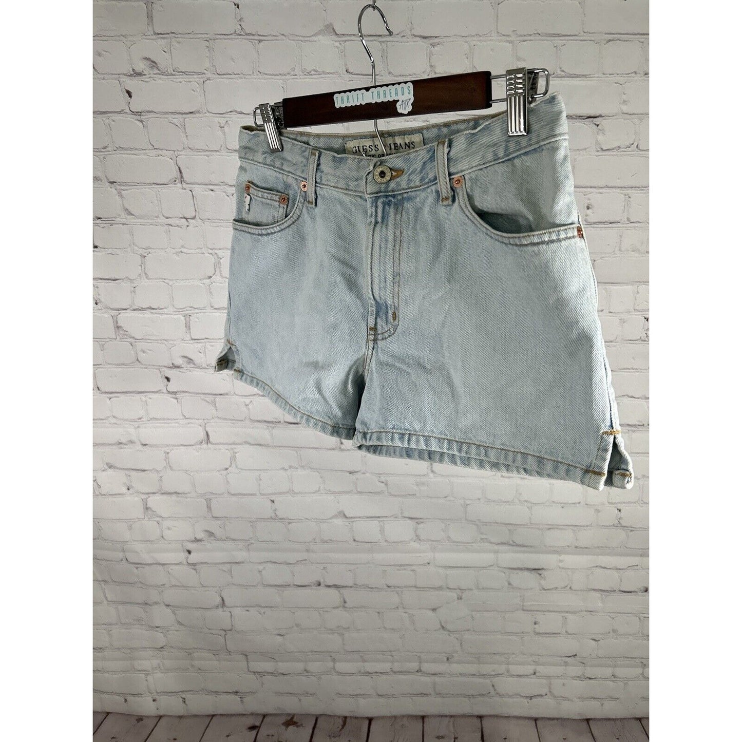 VTG Guess Jeans Authentic Original Design Light Wash Women’s Shorts 29 (28 x 3)