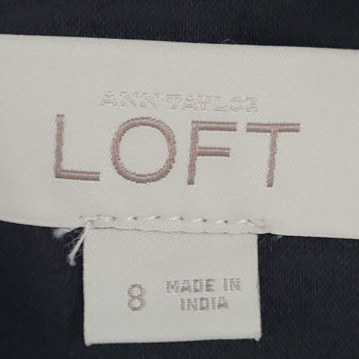 LOFT Black Cotton Stretch Back Slit Zip Closure Straight Skirt Size 8 (31x23)