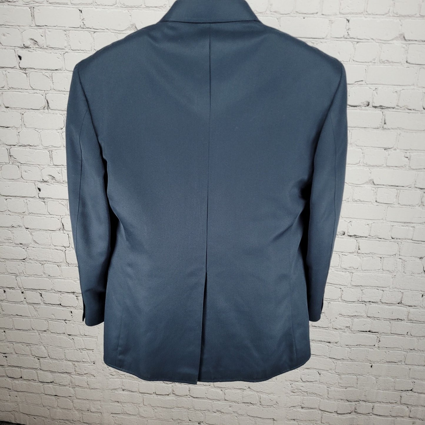 TravelSmith Navy 2 Button Single Vented Notch Blazer Sport Coat Size 38S