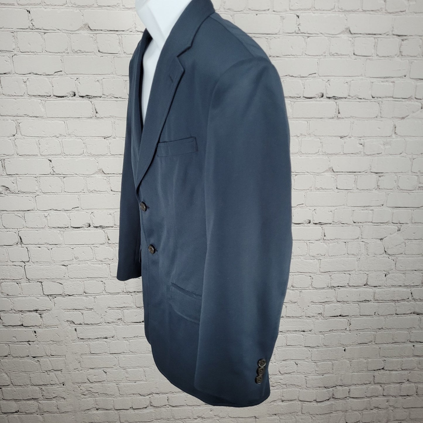 TravelSmith Navy 2 Button Single Vented Notch Blazer Sport Coat Size 38S
