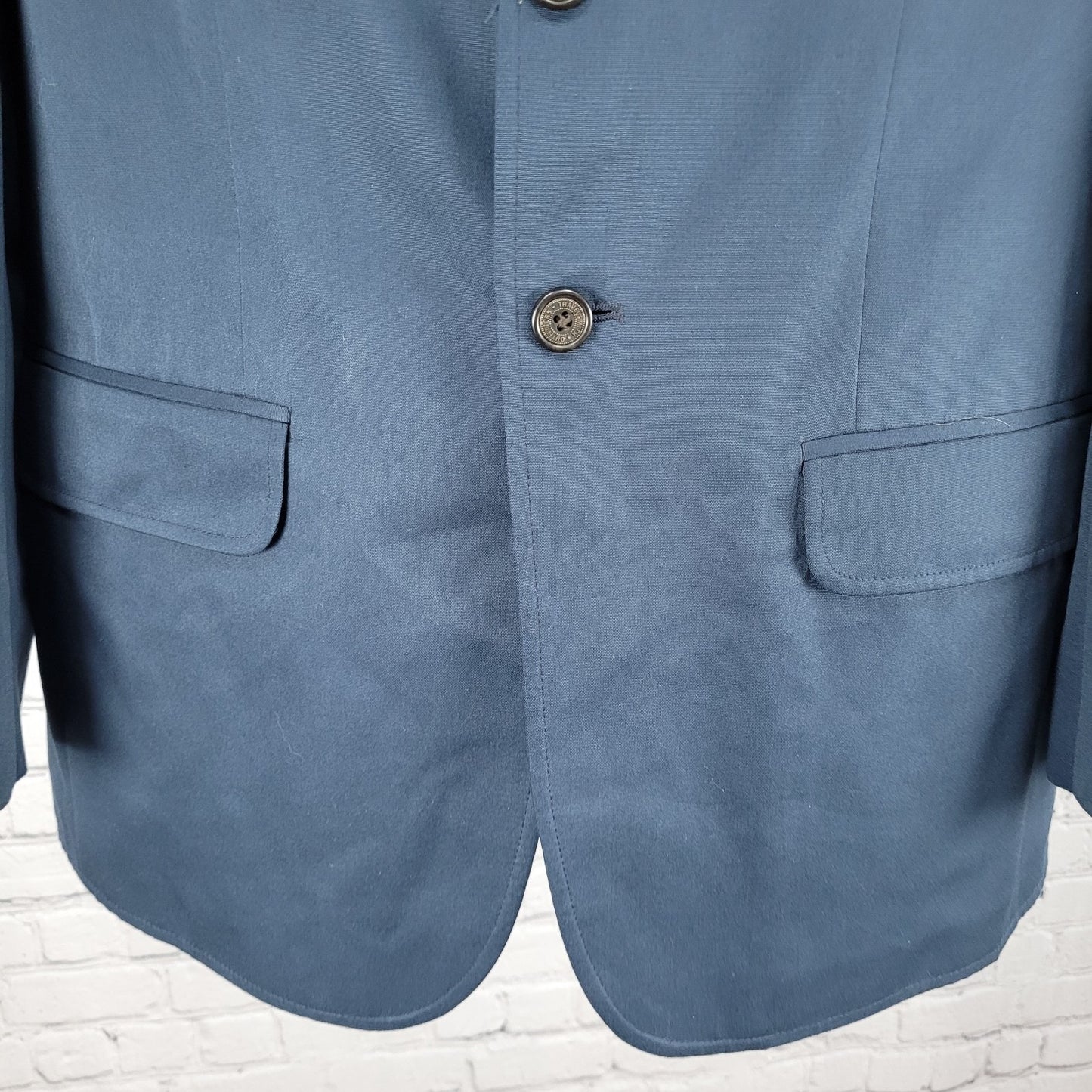 TravelSmith Navy 2 Button Single Vented Notch Blazer Sport Coat Size 38S