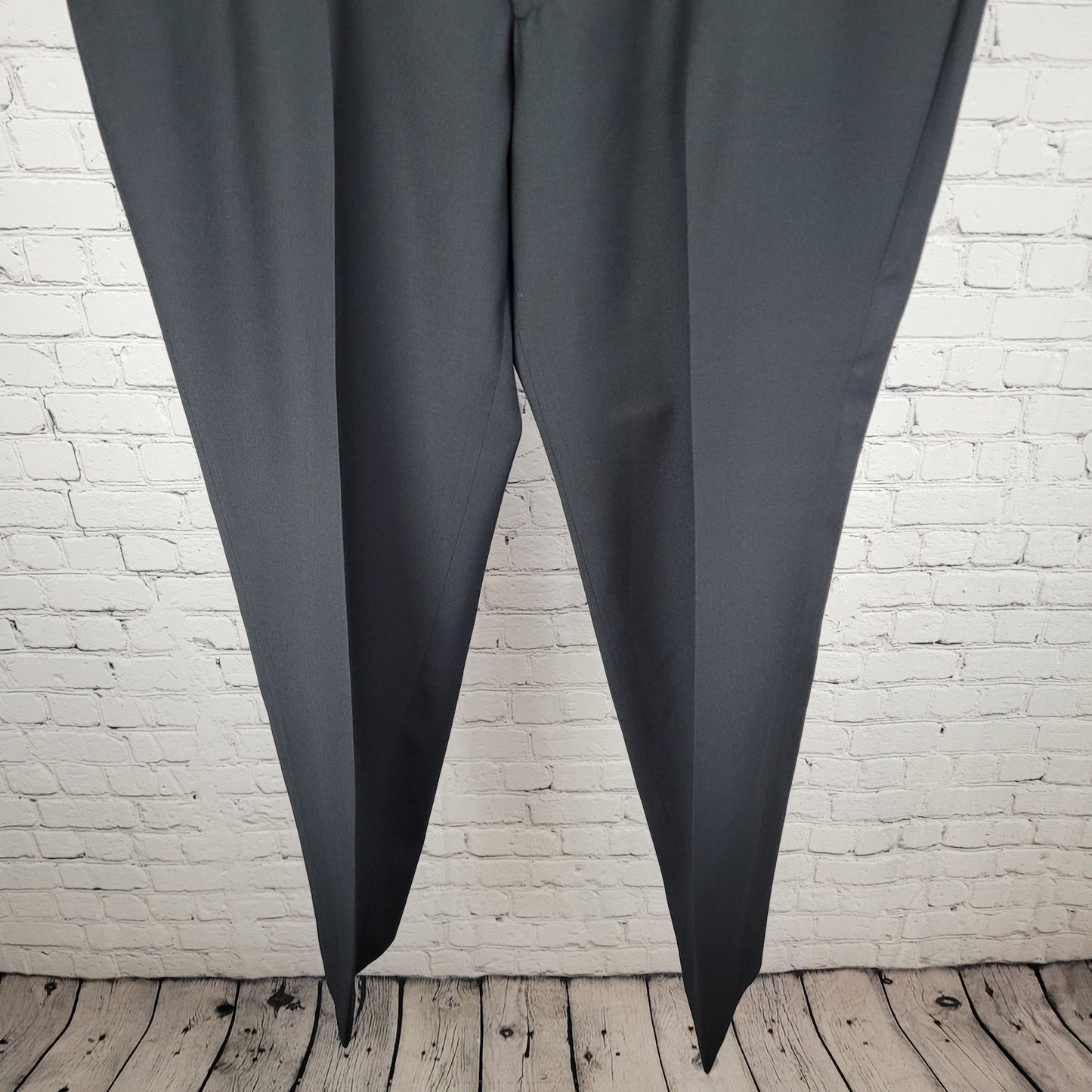 Charles Tyrwhitt Black 100% Wool Classic Fit Dress Pants Size 42R (42x32)