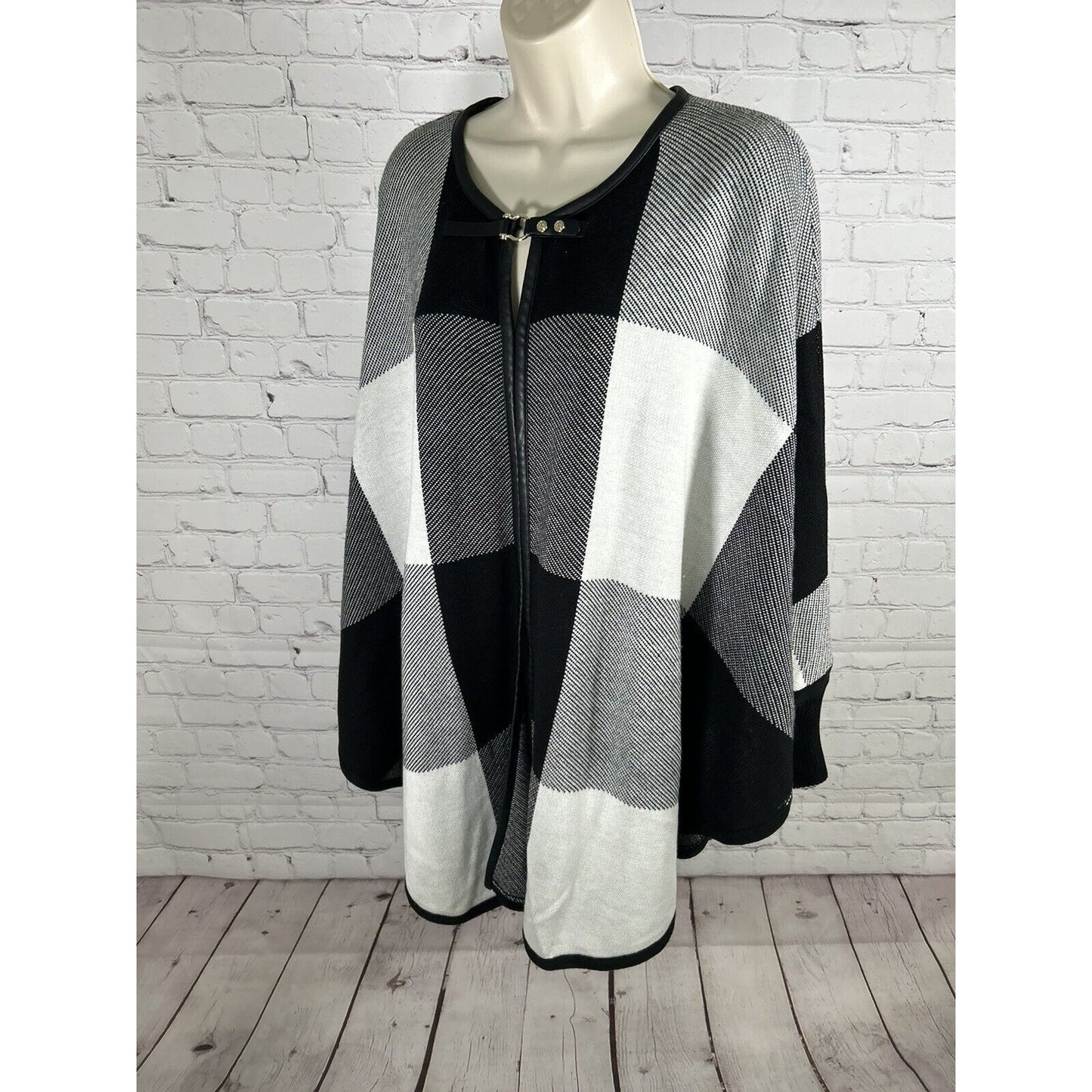 Ivanka Trump Womens Poncho Cape Plaid Black White Vegan Leather Trim Sz Xs/S