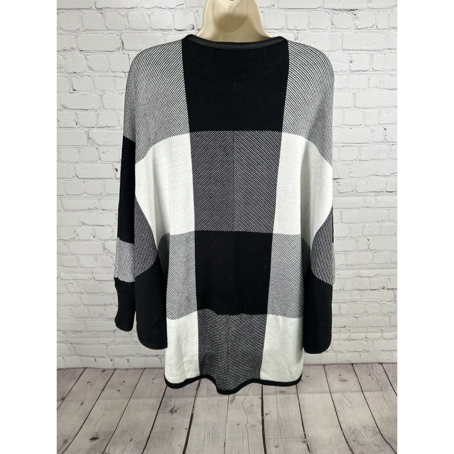 Ivanka Trump Womens Poncho Cape Plaid Black White Vegan Leather Trim Sz Xs/S