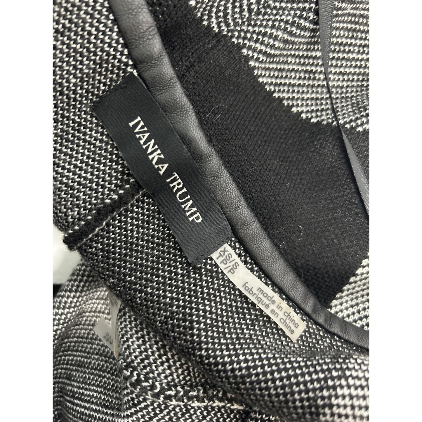 Ivanka Trump Womens Poncho Cape Plaid Black White Vegan Leather Trim Sz Xs/S