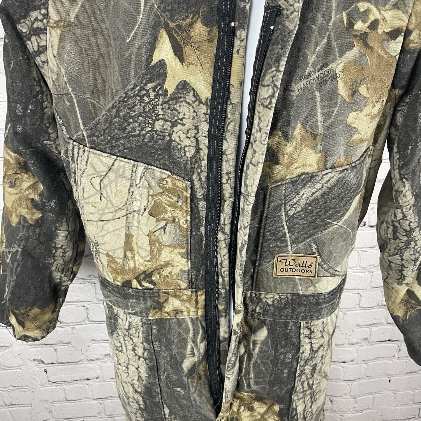 Walls Outdoors Camo Realtree Hardwoods Insulated Coveralls USA Youth Size 20