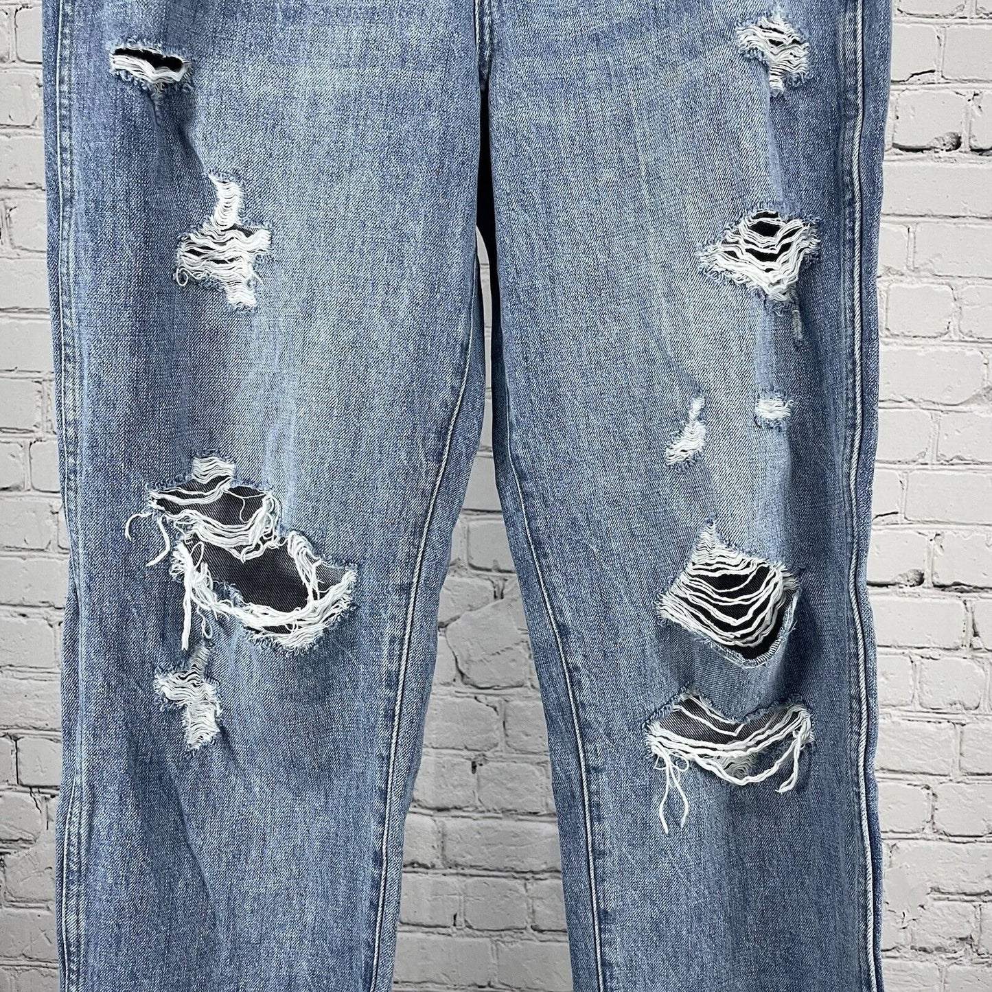 Pistola Blue Denim Distressed High Rise Medium Wash Tapered Jean Size 28 (30x28)