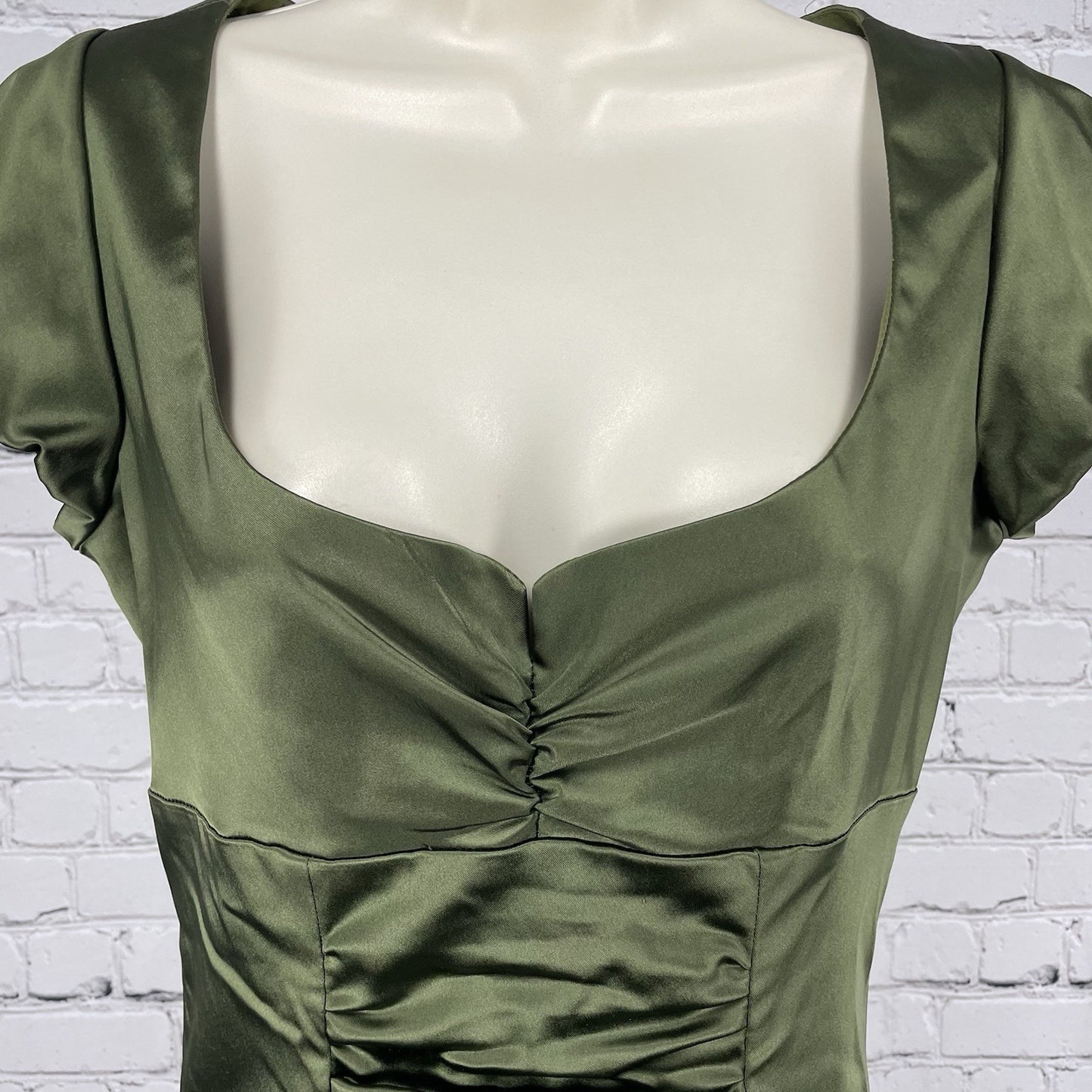 VTG Nicole Miller Green Satin Ruched Zipped Lined Pencil Dress USA Made Size 6