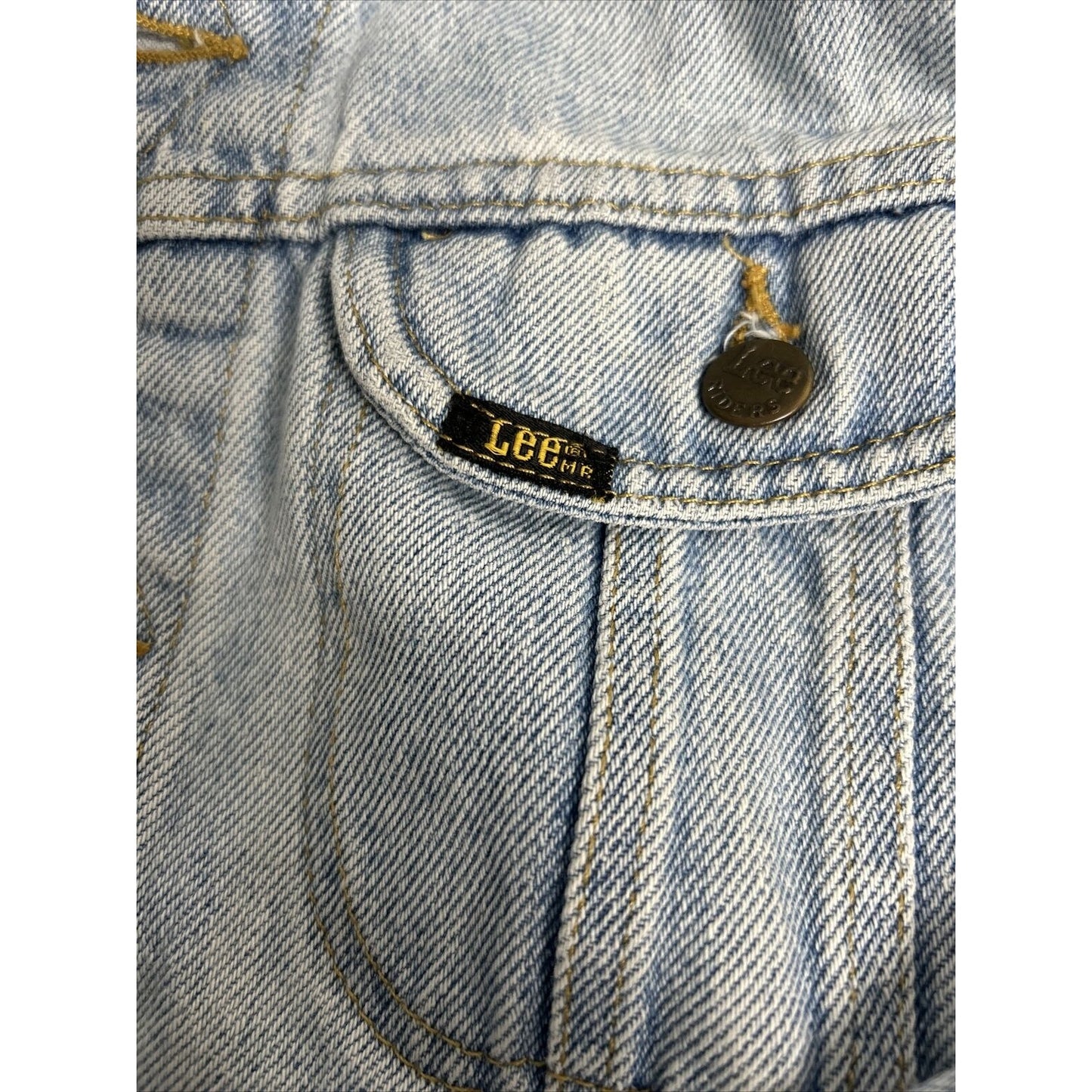 VTG 80’s Lee Riders Light Wash Blue Denim Button Up Jean Jacket USA Men’s L