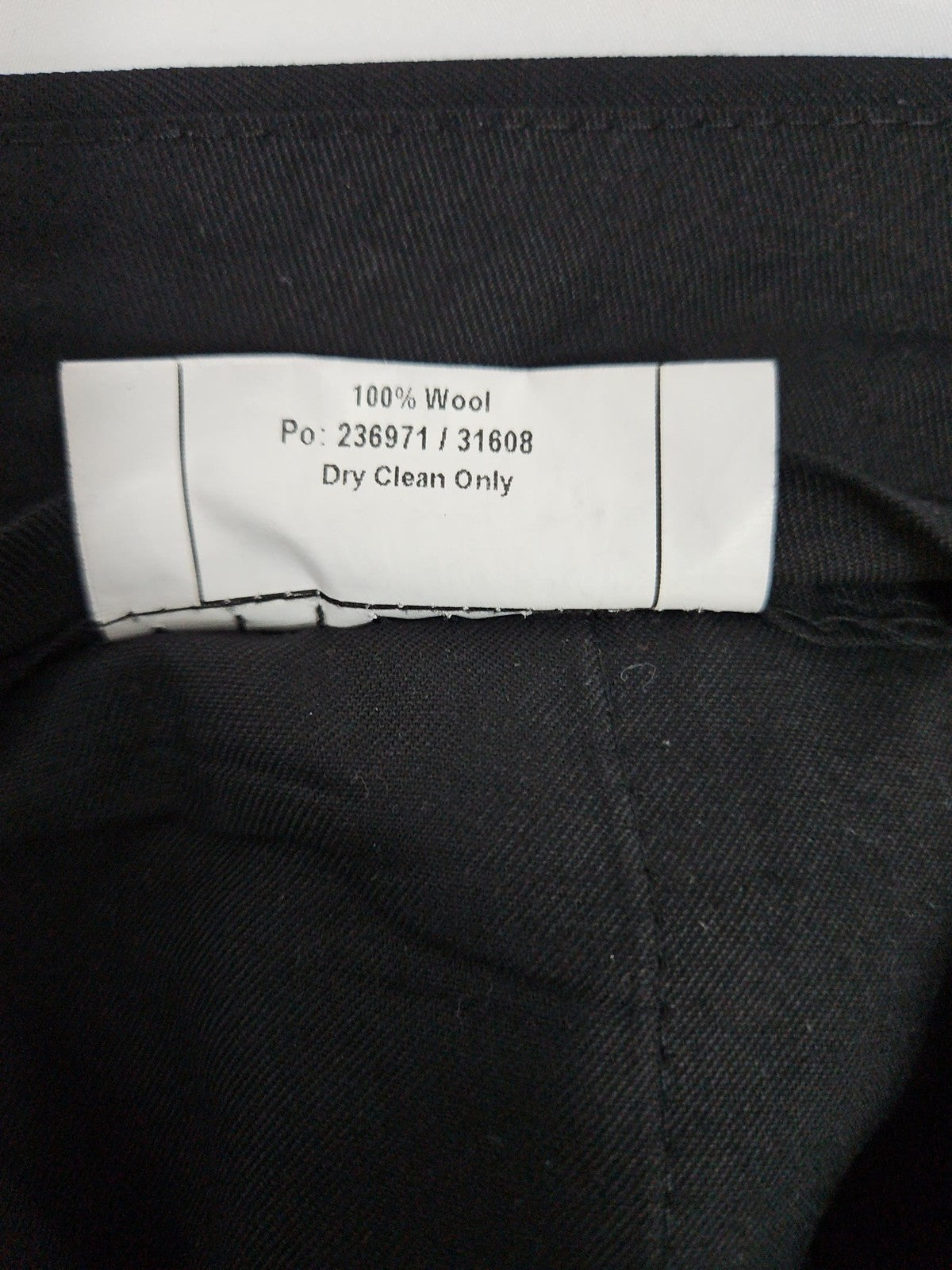 Jos A Bank Black 100% Wool Pleated Cuffed Dress Pants 37R (37X31.5)