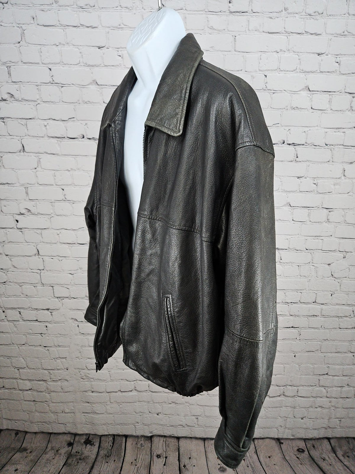 VTG Outbrook Black Genuine Leather Lined Bomber Jacket Zip Front Mens 2X
