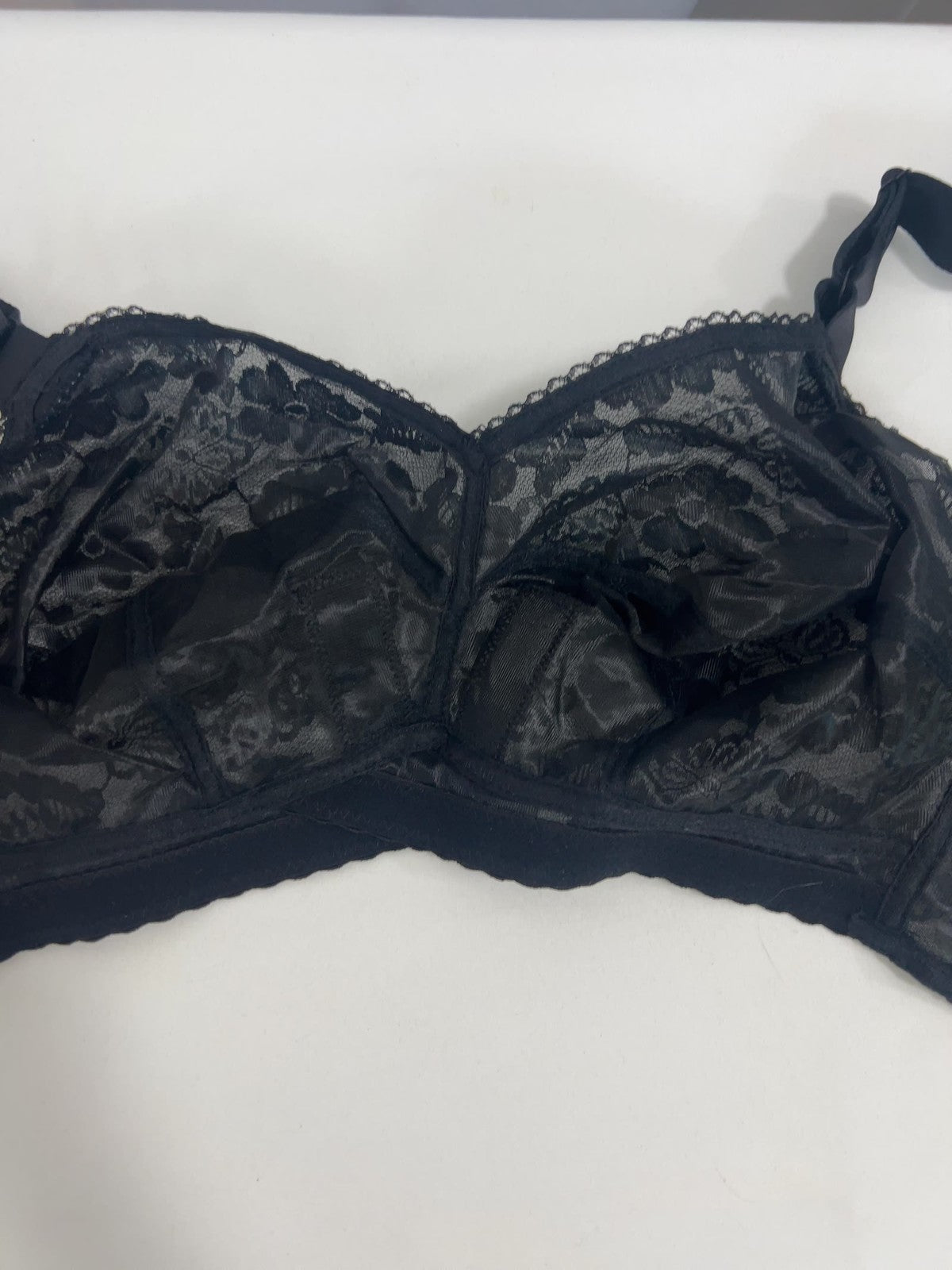 VTG Black Floral Lace Front Drawstring Full Coverage Bra Made USA 44C