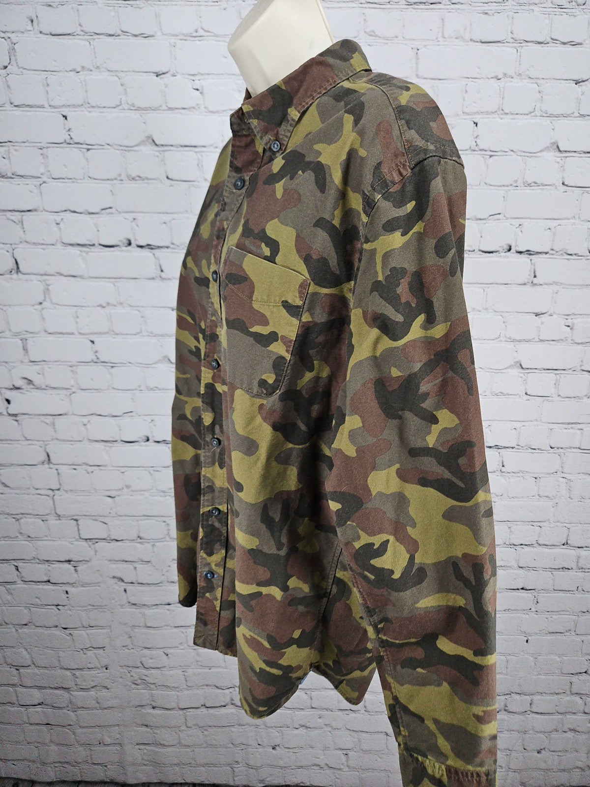 Native Trashion Upcycled AC/DC Evil Walks Camo Button Down Women's Shirt L