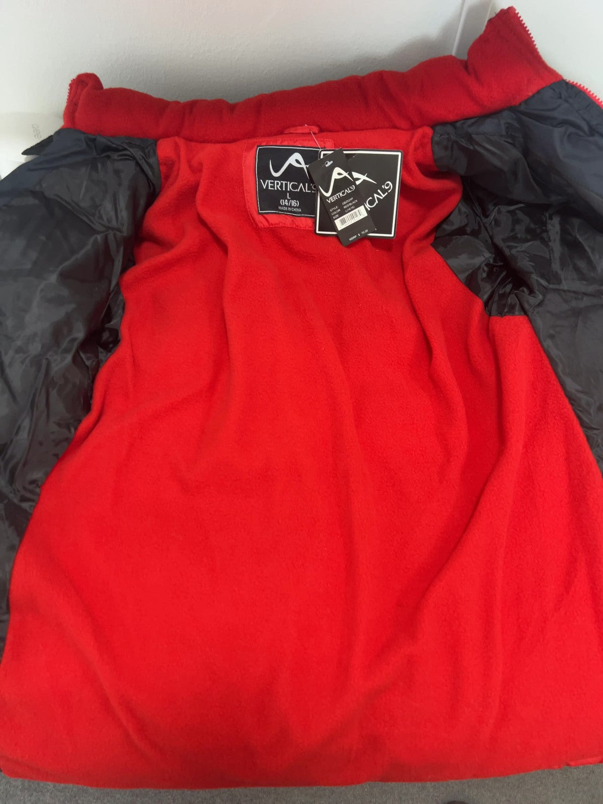 NWT Vertical'9 Boys Red Black Hooded Fleece Lined Puffer Jacket L (14/16)