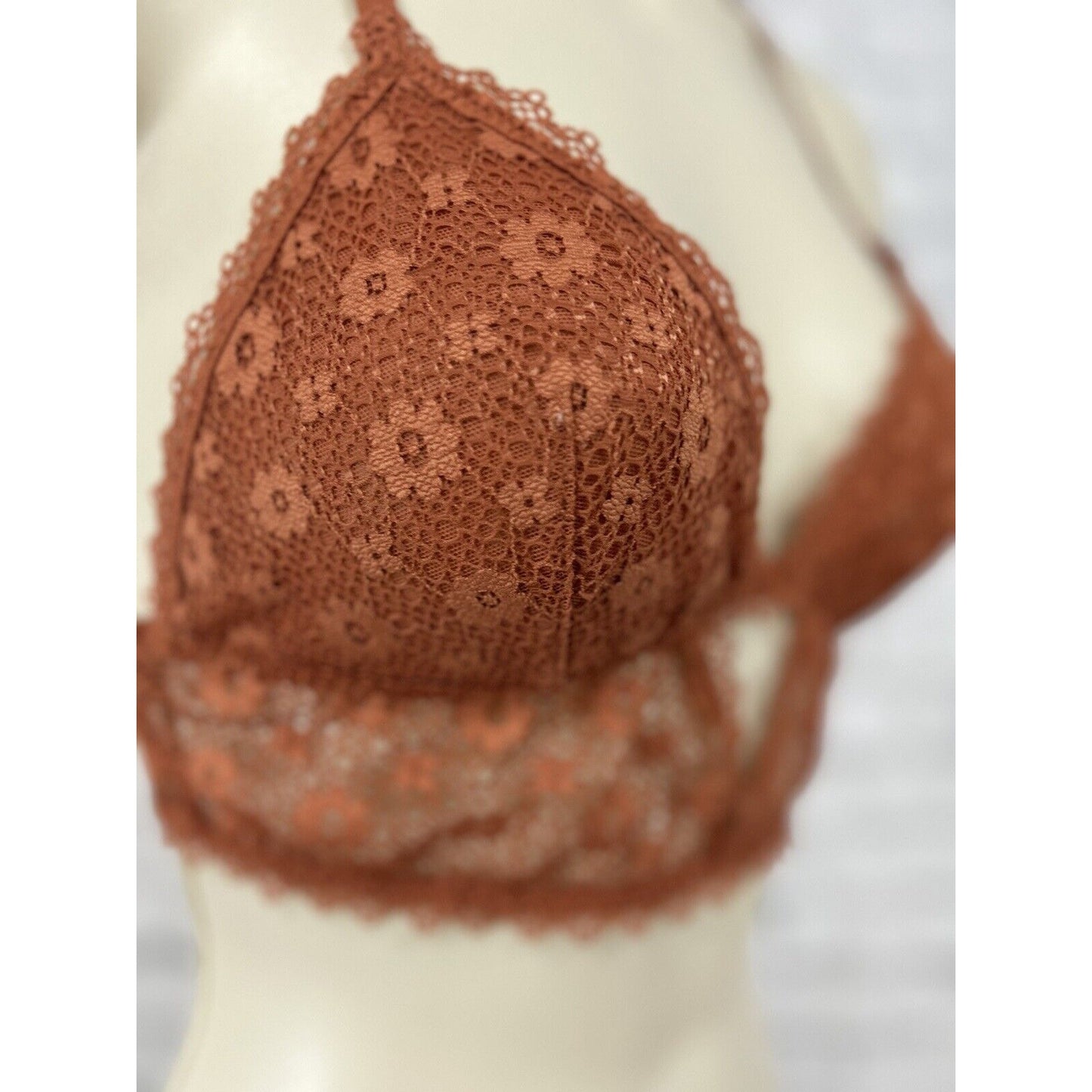 Victoria’s Secret Burnt Orange Floral Lace Pullover Racer Back Bralette Small S