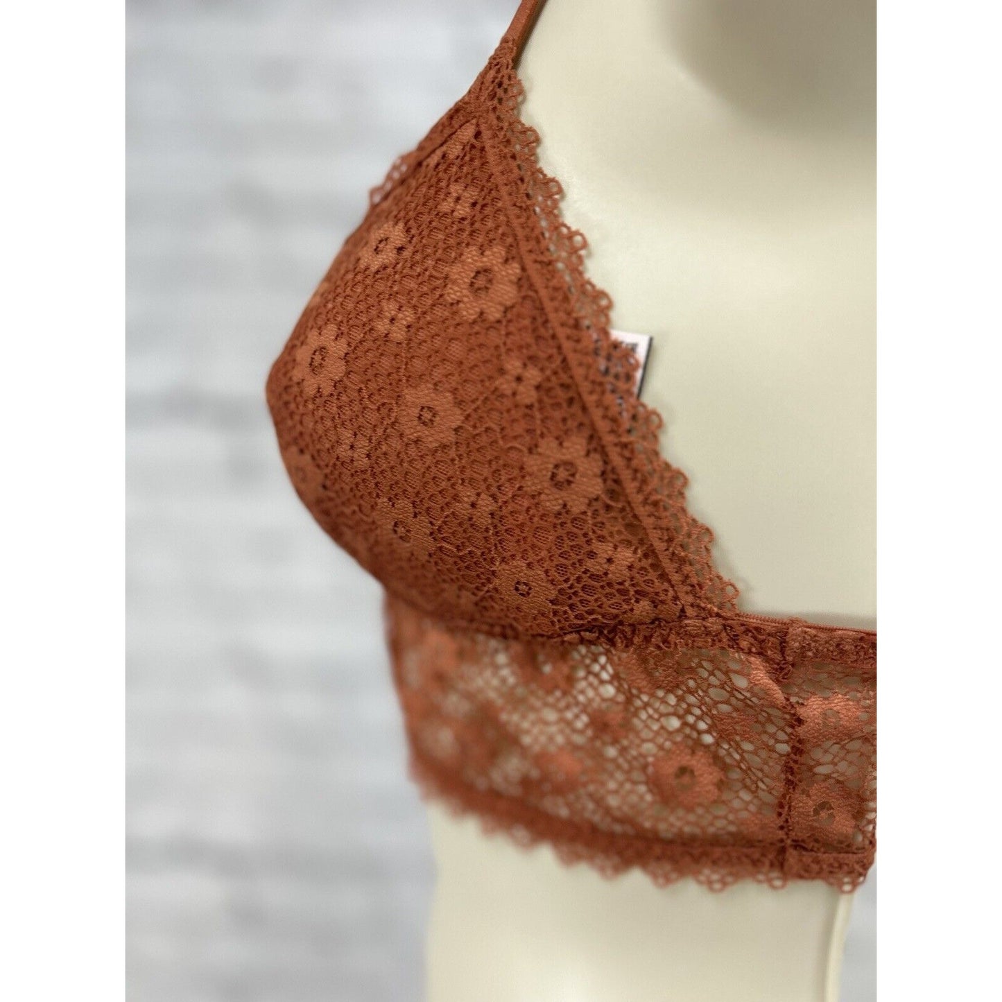 Victoria’s Secret Burnt Orange Floral Lace Pullover Racer Back Bralette Small S