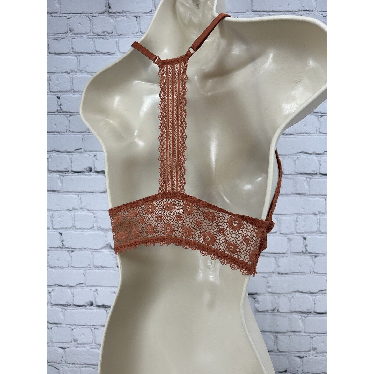 Victoria’s Secret Burnt Orange Floral Lace Pullover Racer Back Bralette Small S