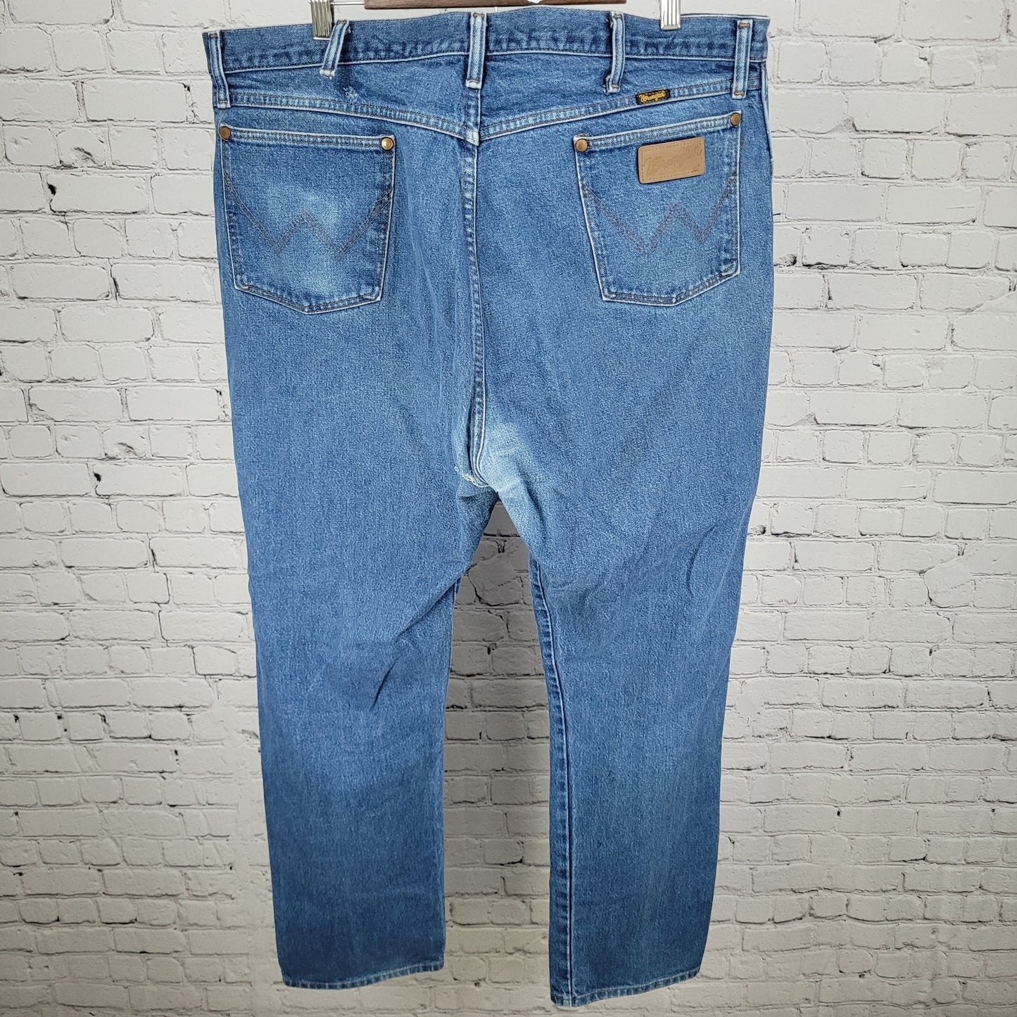 VTG Wrangler Blue Heavy Denim 100% Cotton Jeans USA Made Size 42x34 (41x33)