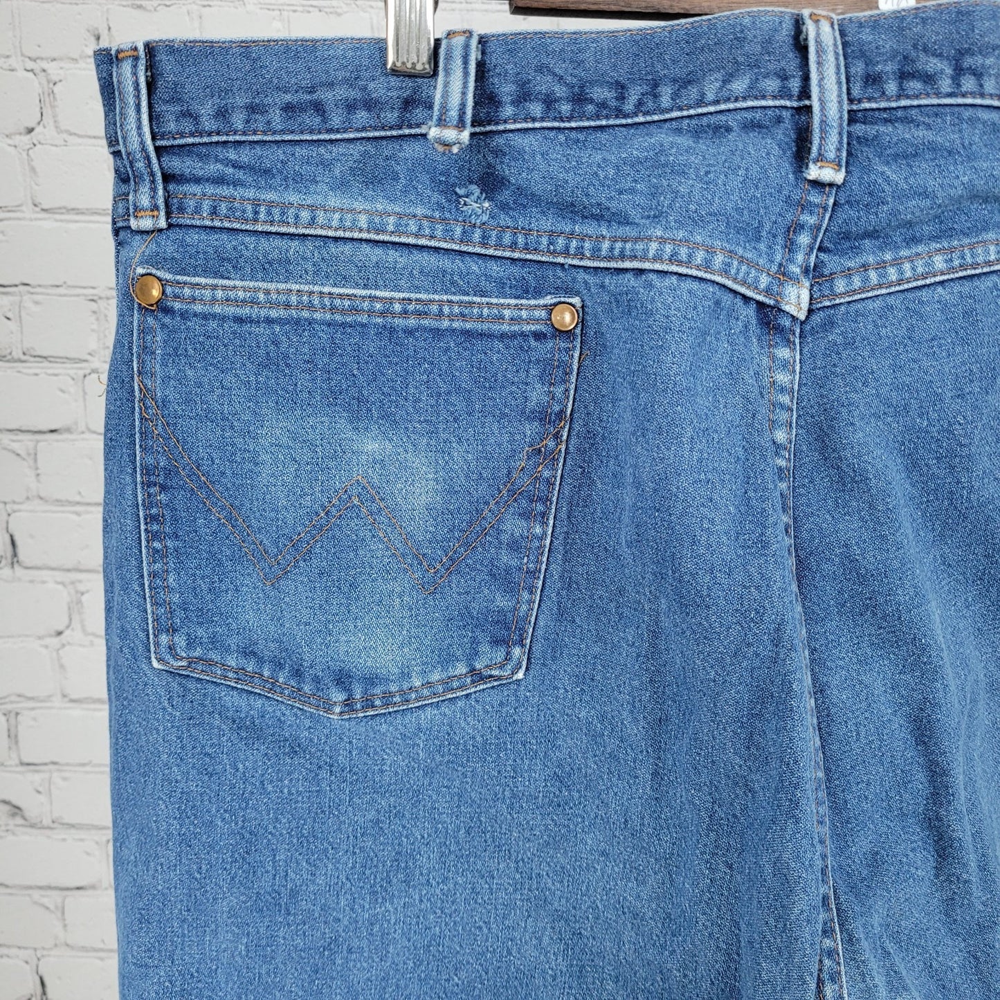 VTG Wrangler Blue Heavy Denim 100% Cotton Jeans USA Made Size 42x34 (41x33)