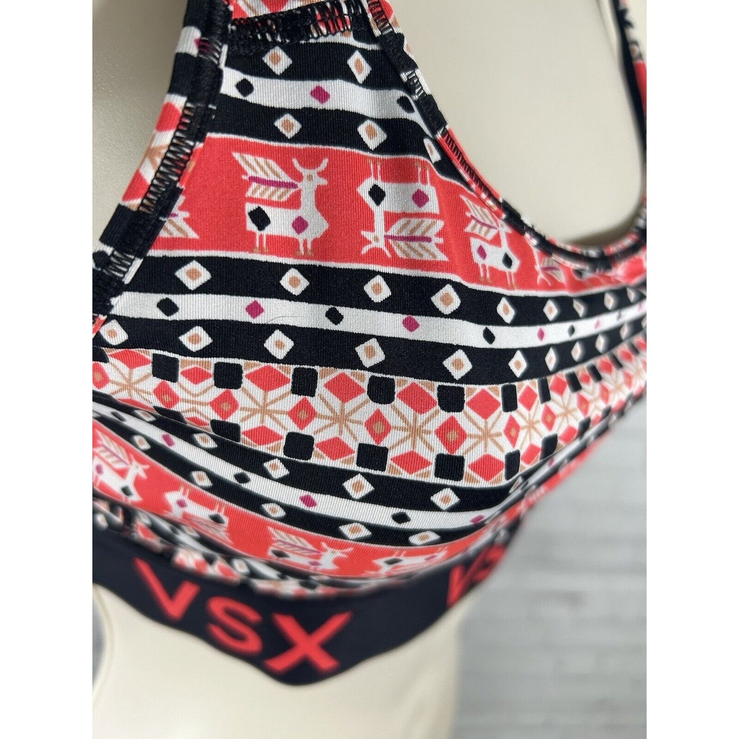 Victoria's Secret VSX Sport Red White Black Pullover Athletic Women Sports Bra M