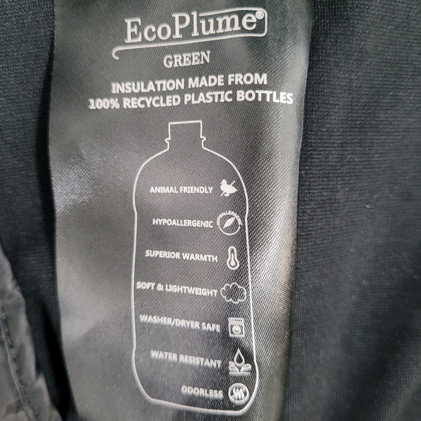 Bernardo Black Eco Plume Soft Light Recycled Bottle Insulated Hooded Vest Small