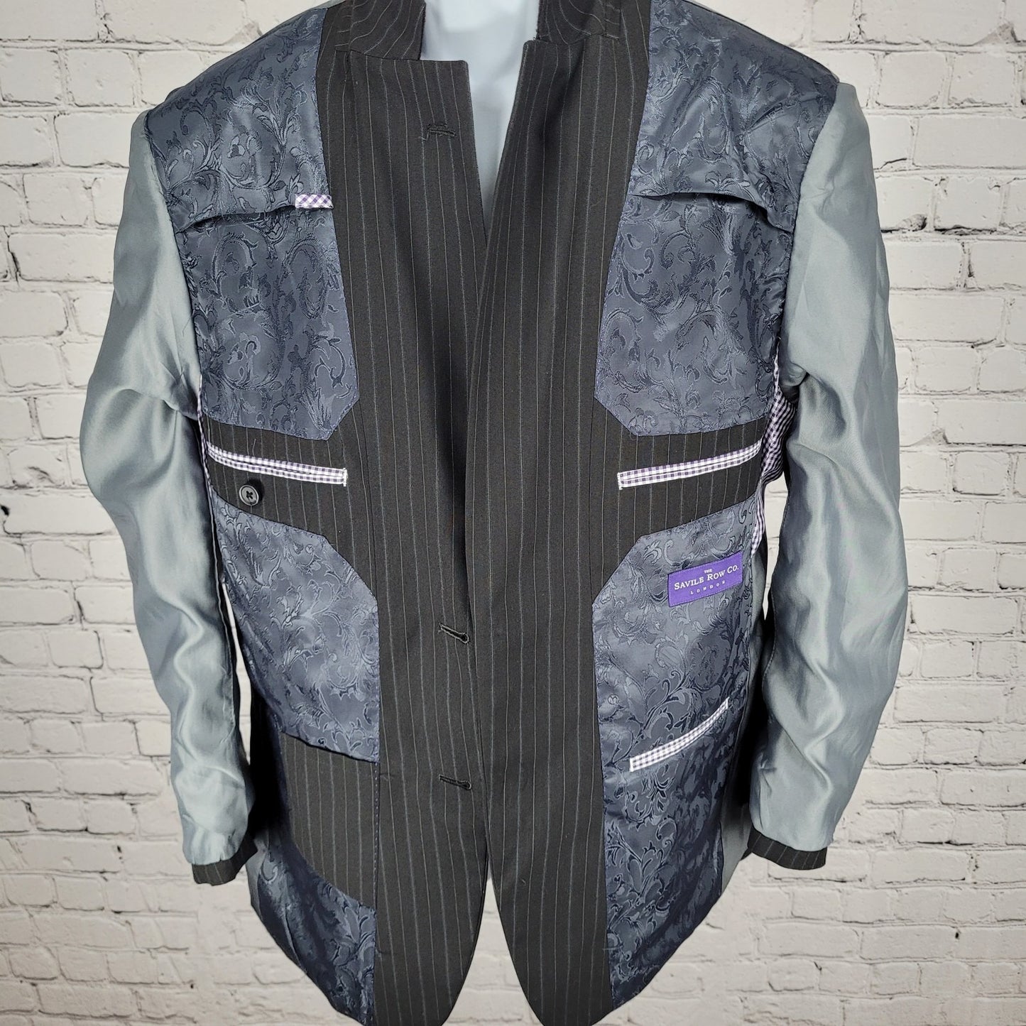 Savile Row Co Charcoal Pinstriped Bromley Double Vent Blazer Sport Coat Size 38S